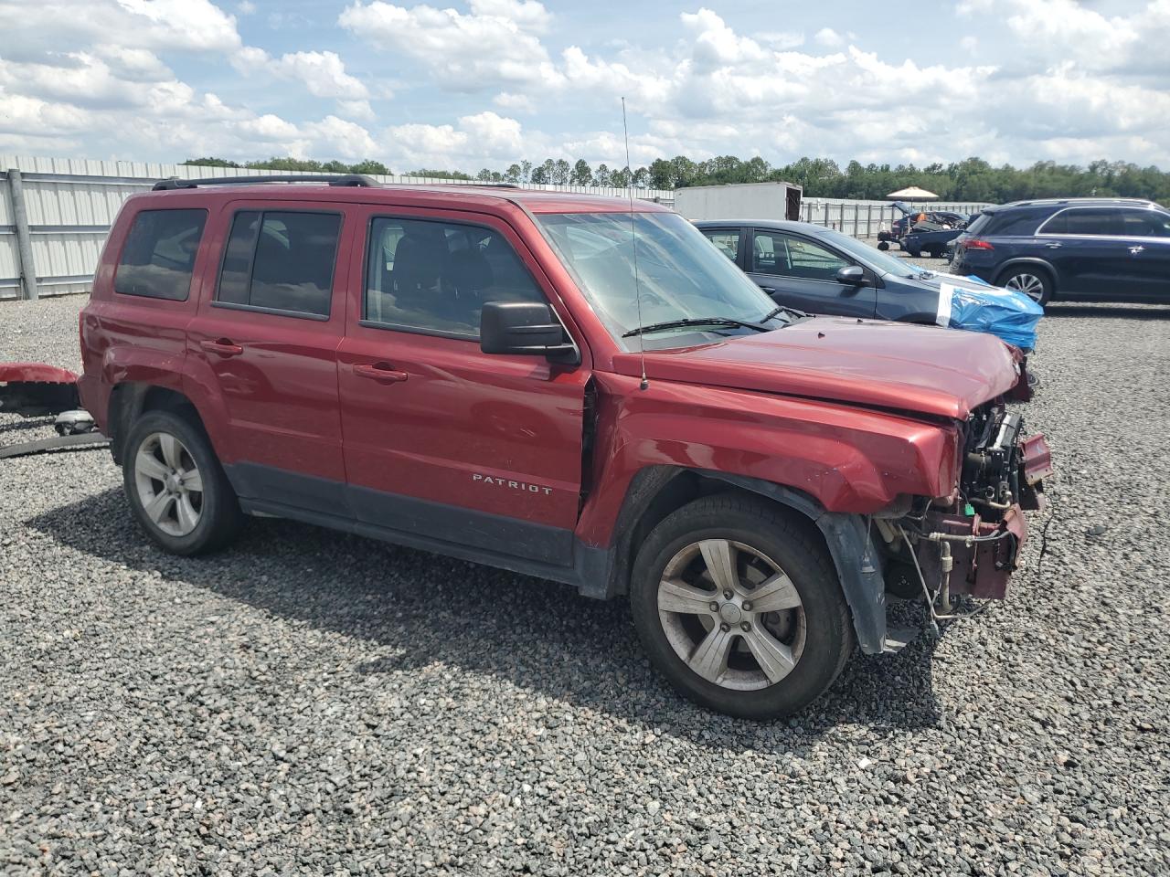 2015 Jeep Patriot Latitude Burgundy vin: 1C4NJPFBXFD297834
