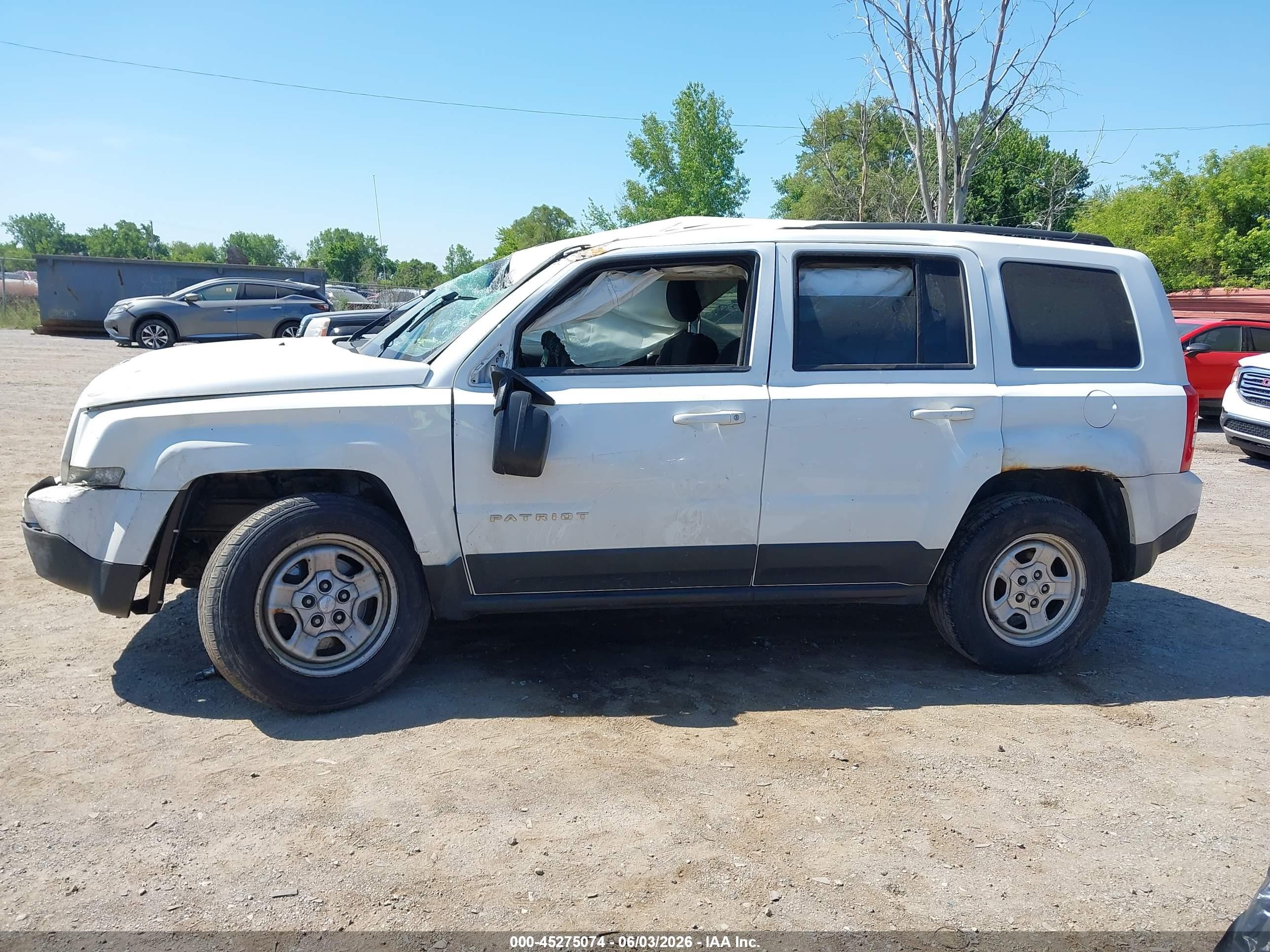2012 Jeep Patriot Sport/north White vin: 1C4NJRAB1CD663016