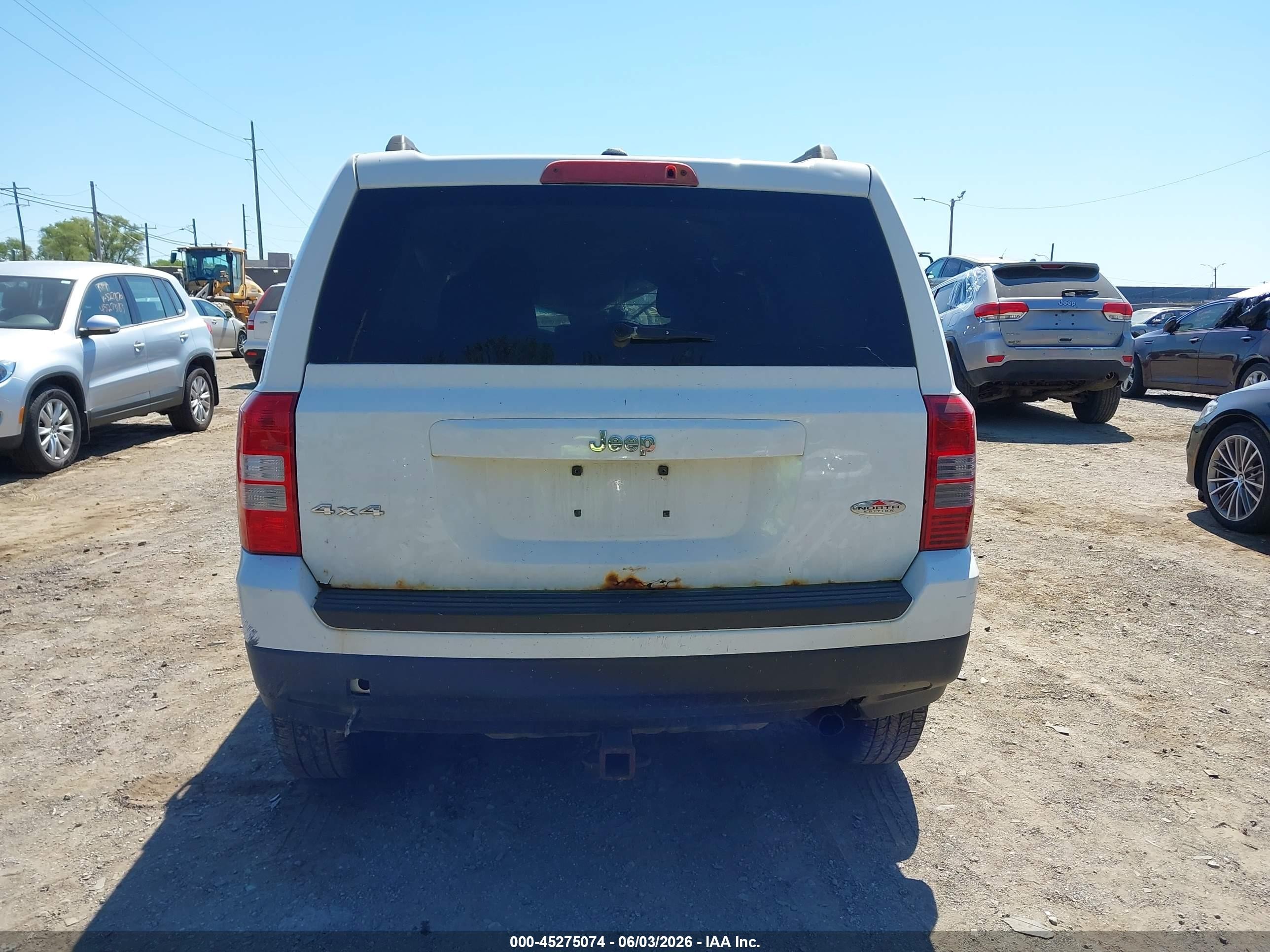 2012 Jeep Patriot Sport/north White vin: 1C4NJRAB1CD663016
