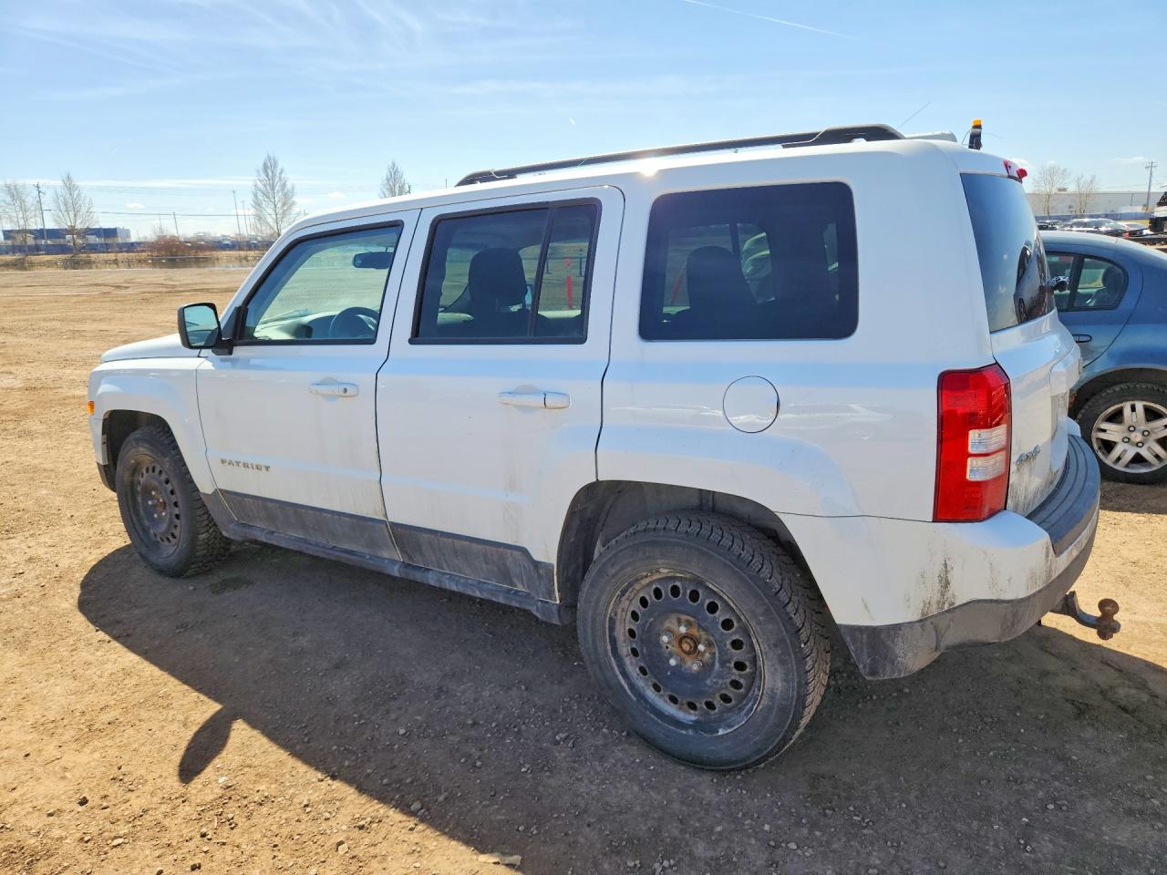 2015 Jeep Patriot White vin: 1C4NJRAB3FD393873