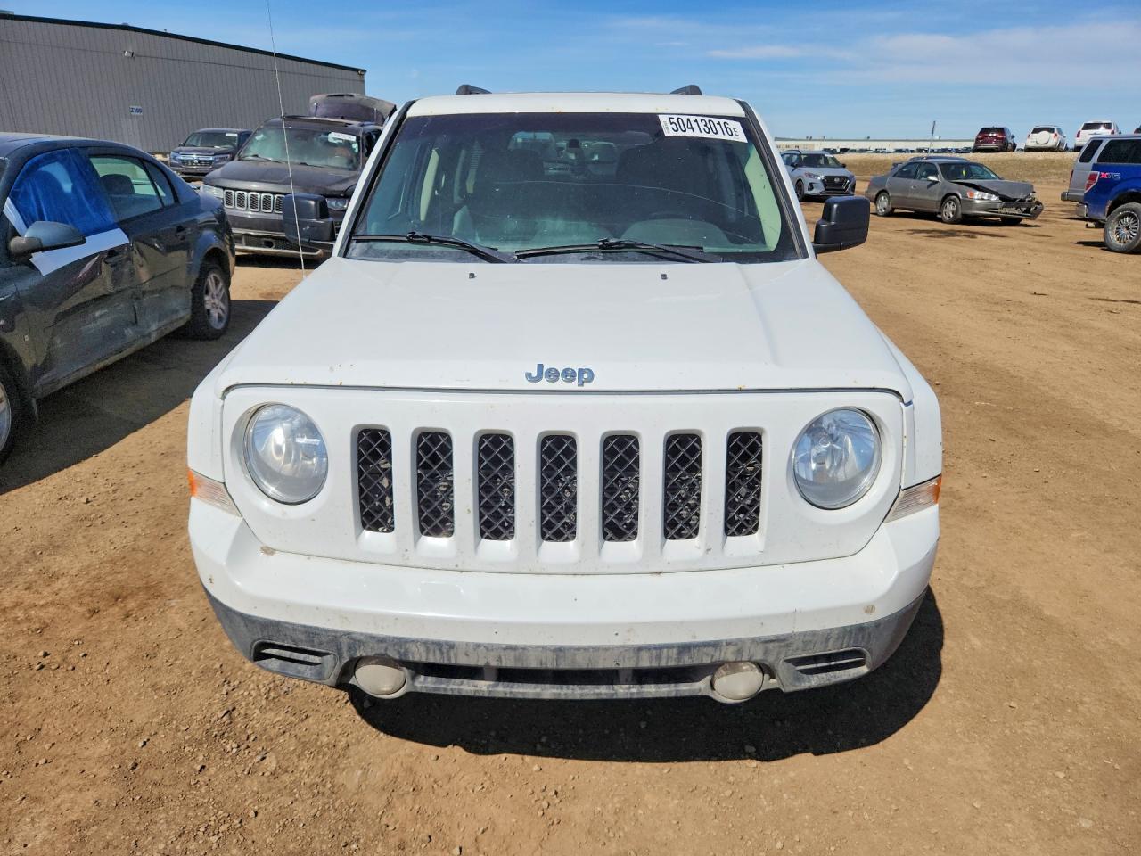 2015 Jeep Patriot White vin: 1C4NJRAB3FD393873