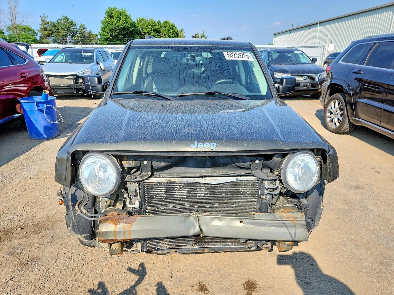 2015 Jeep Patriot Зеленый vin: 1C4NJRAB7FD347348