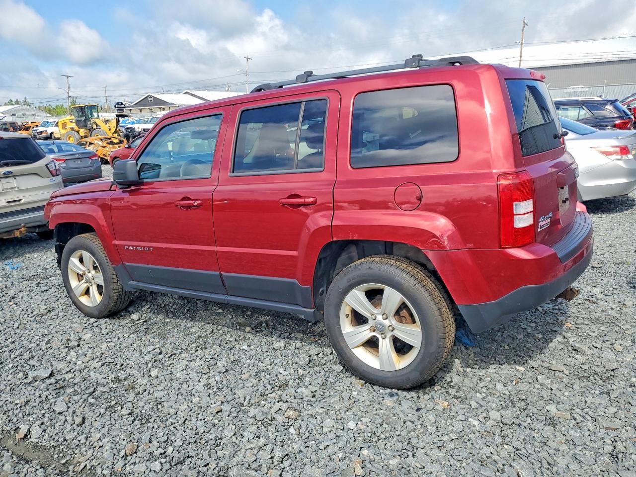 2014 Jeep Patriot Red vin: 1C4NJRAB8ED503797
