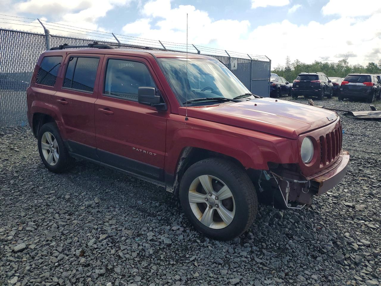 2014 Jeep Patriot Red vin: 1C4NJRAB8ED503797