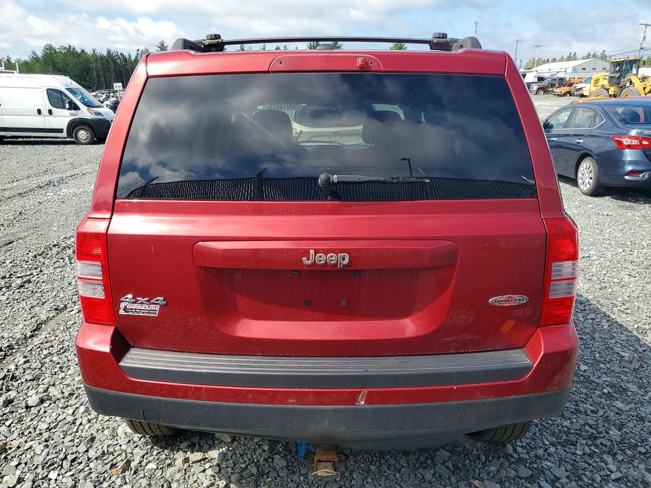2014 Jeep Patriot Red vin: 1C4NJRAB8ED503797