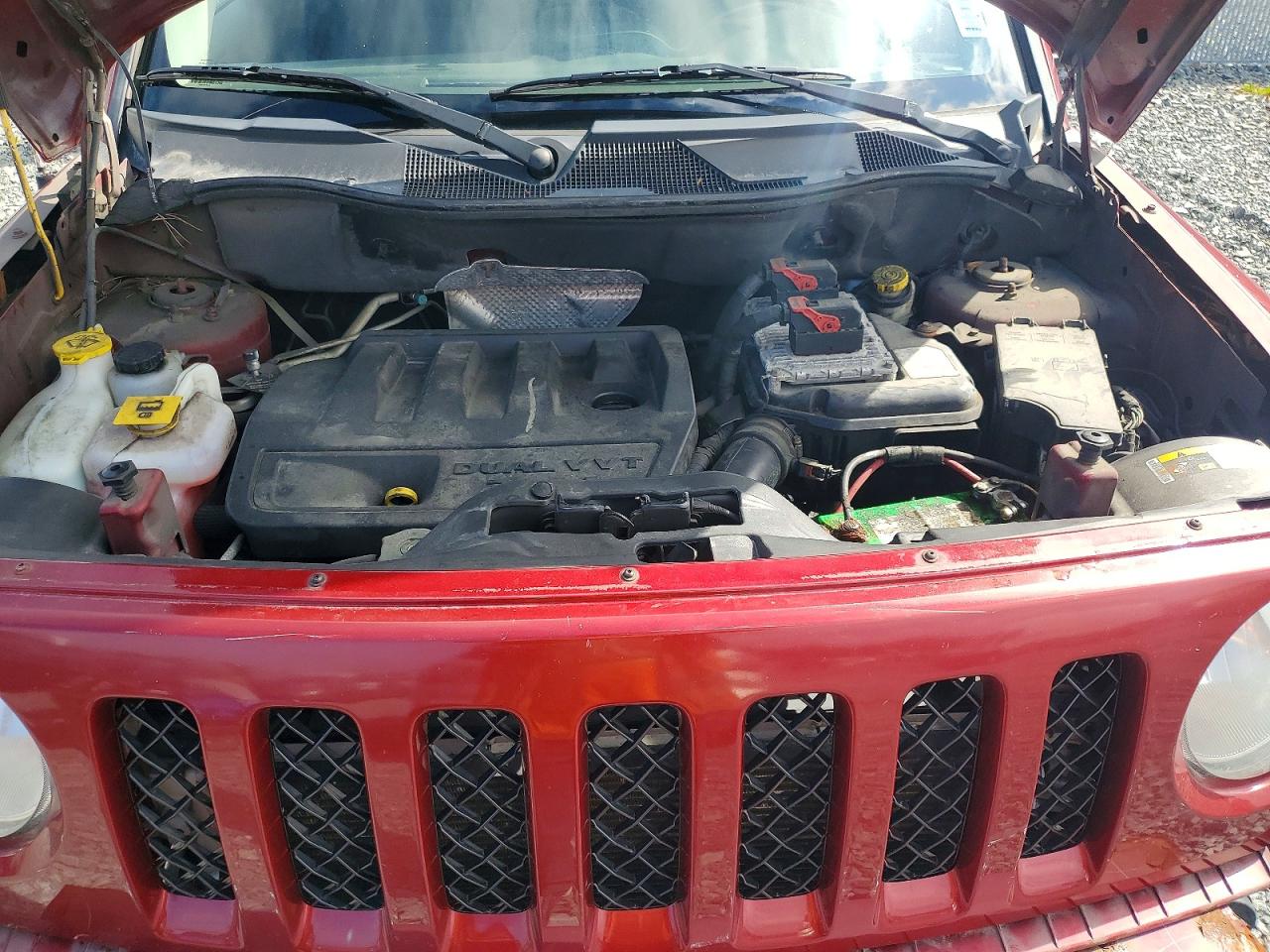 2014 Jeep Patriot Red vin: 1C4NJRAB8ED503797
