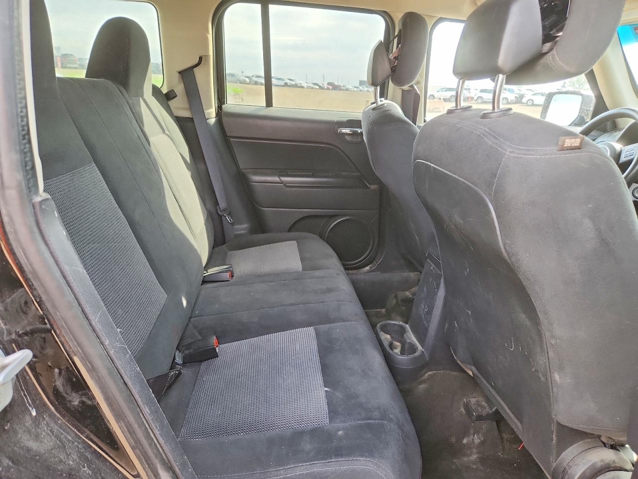 2015 Jeep Patriot Черный vin: 1C4NJRAB8FD108603