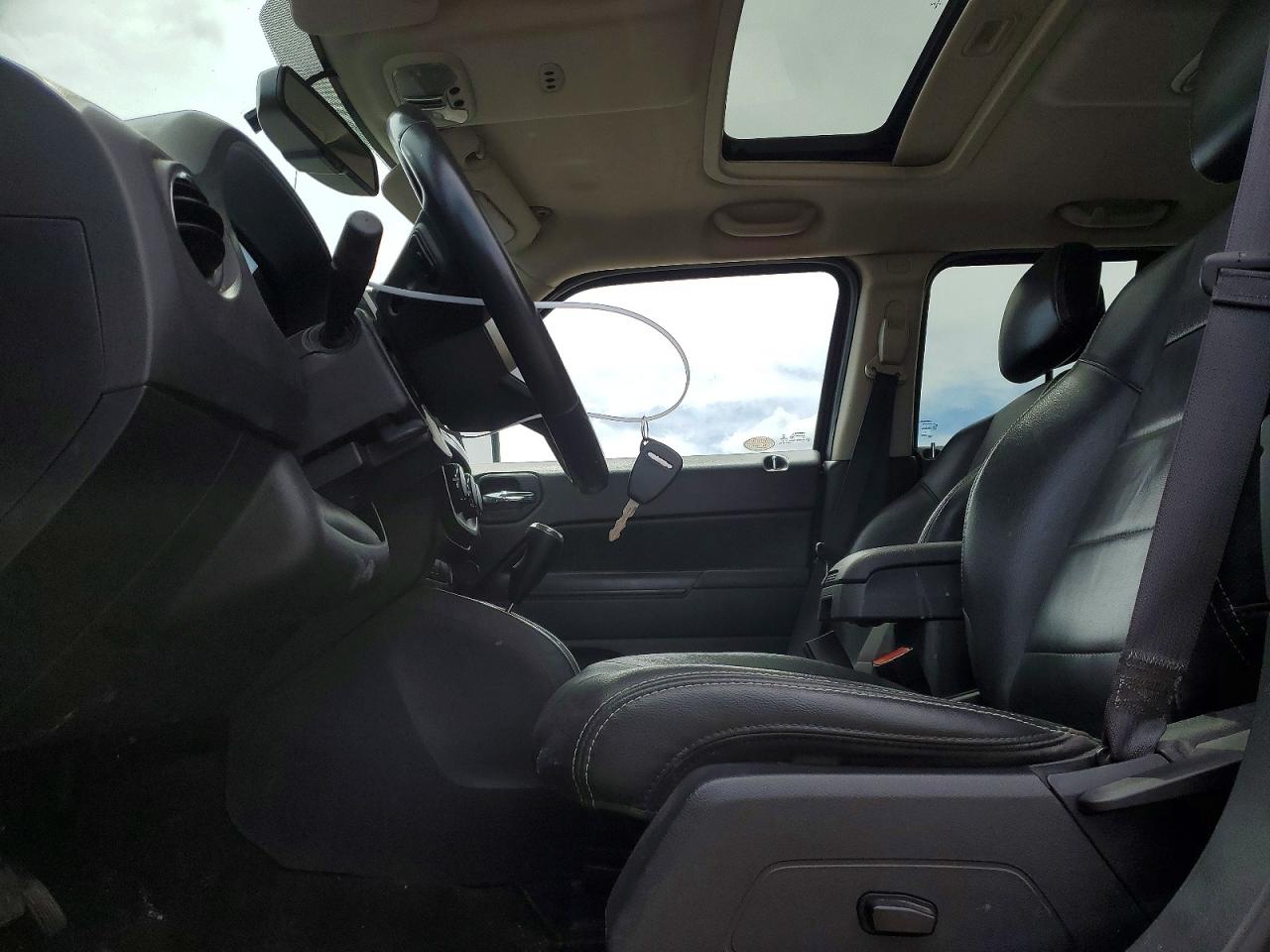 2015 Jeep Patriot Black vin: 1C4NJRAB8FD393965