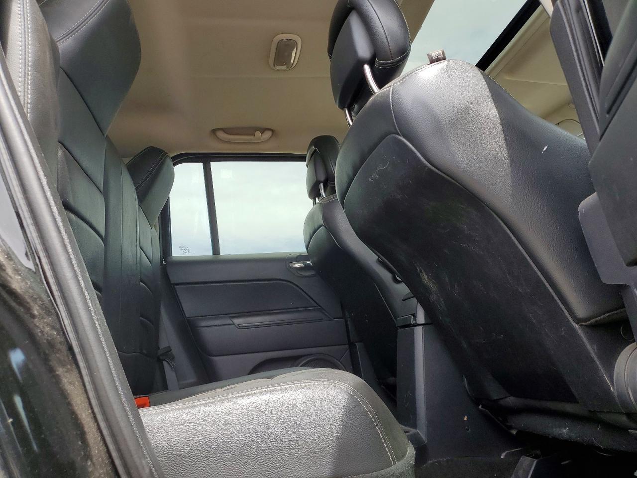 2015 Jeep Patriot Black vin: 1C4NJRAB8FD393965