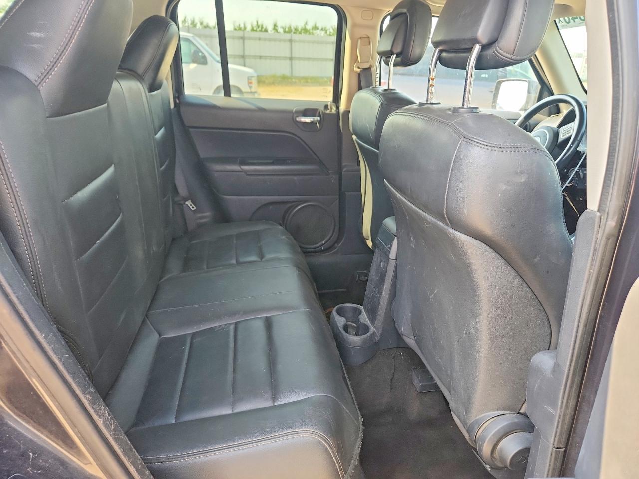 2015 Jeep Patriot Черный vin: 1C4NJRAB9FD290263