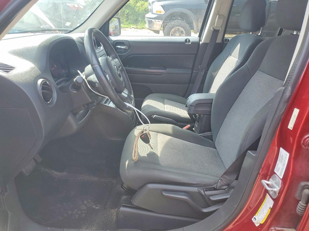 2012 Jeep Patriot Red vin: 1C4NJRABXCD648000