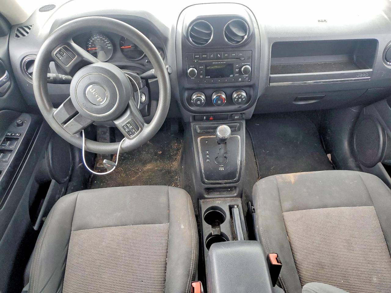 2012 Jeep Patriot White vin: 1C4NJRABXCD648255