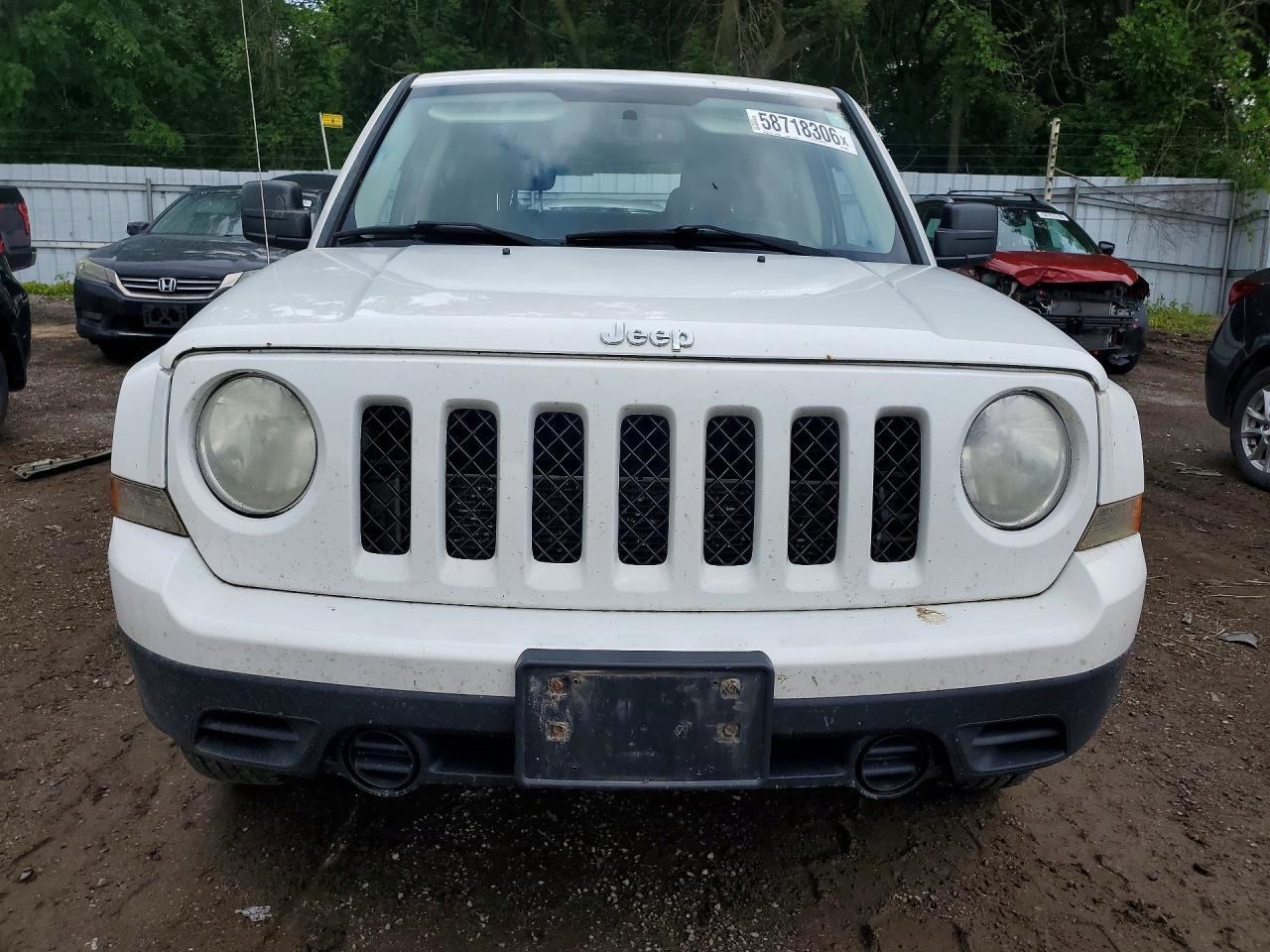 2012 Jeep Patriot White vin: 1C4NJRABXCD648255