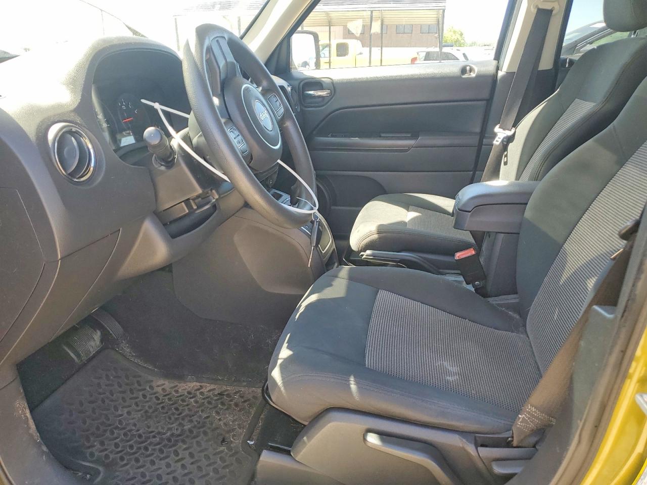 2012 Jeep Patriot Sport Зеленый vin: 1C4NJRBB0CD554772
