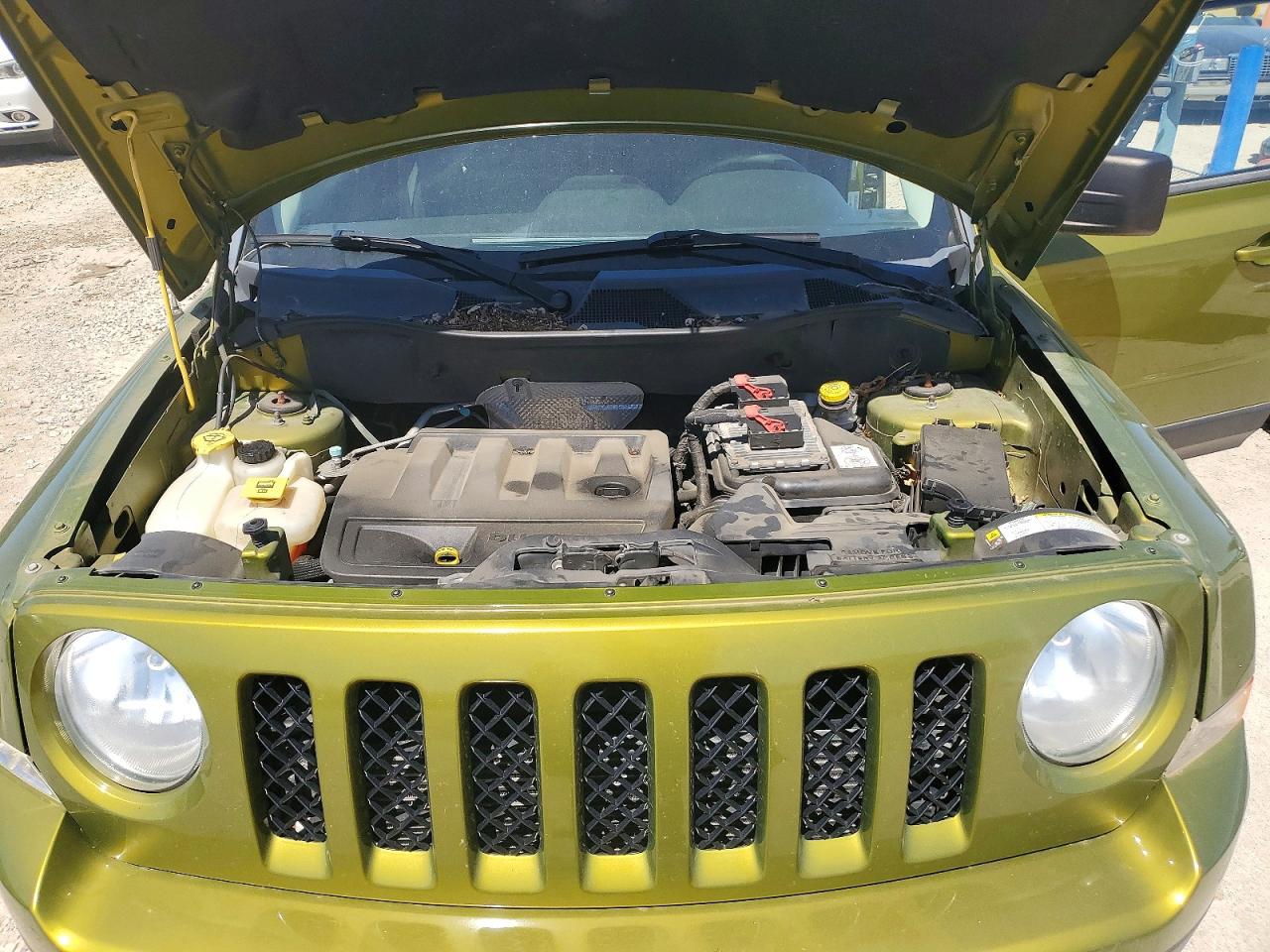 2012 Jeep Patriot Sport Зеленый vin: 1C4NJRBB0CD554772