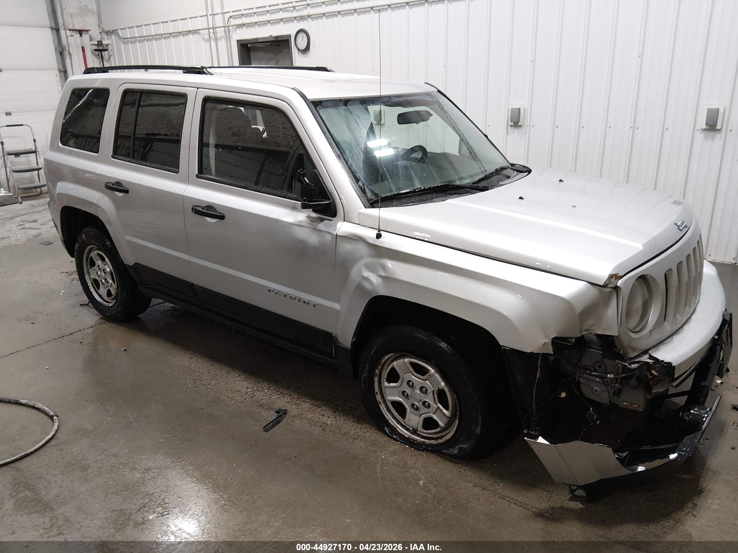 2012 Jeep Patriot Sport Gray vin: 1C4NJRBB0CD611889