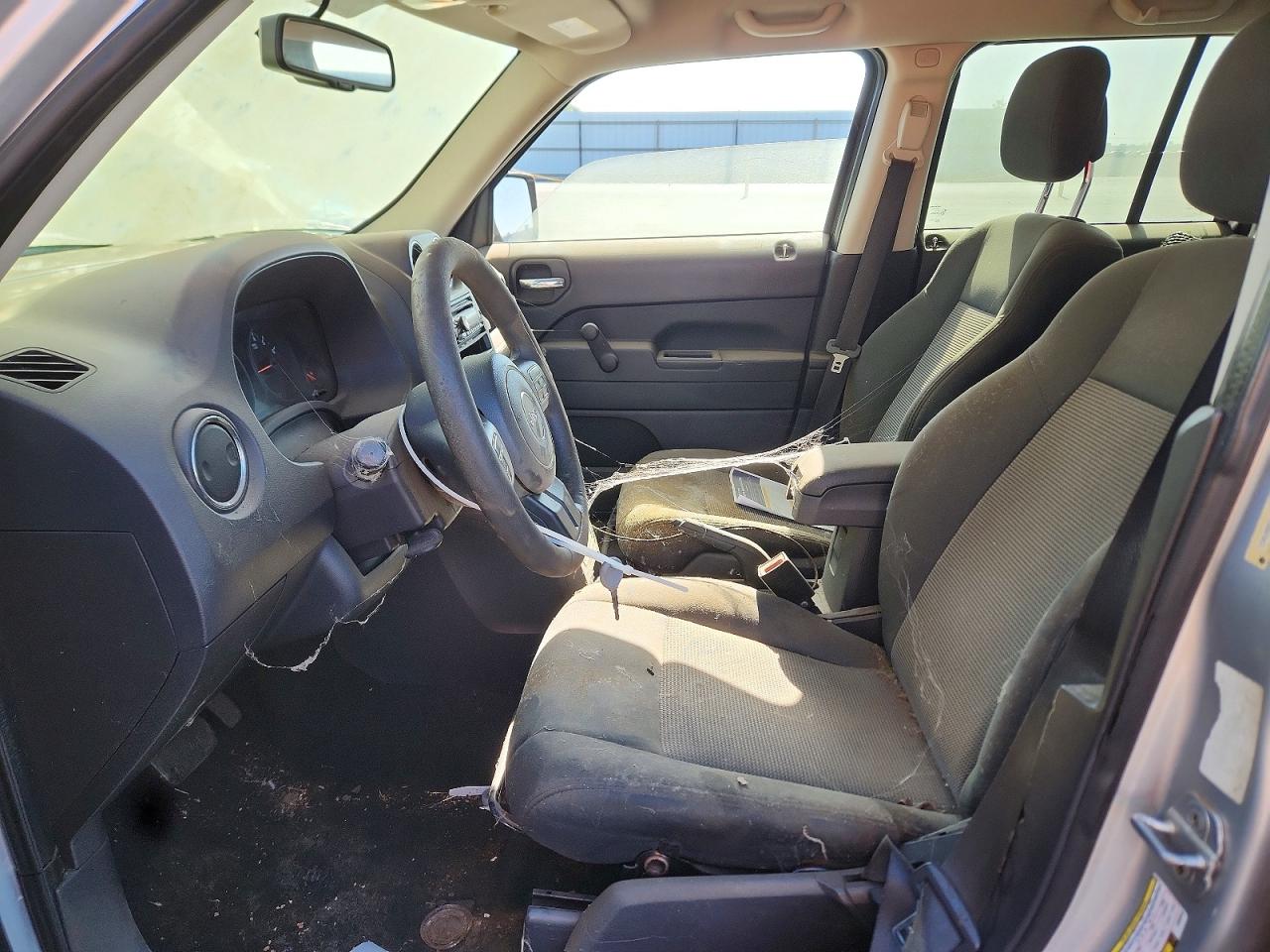 2012 Jeep Patriot Sport Серебряный vin: 1C4NJRBB0CD638493