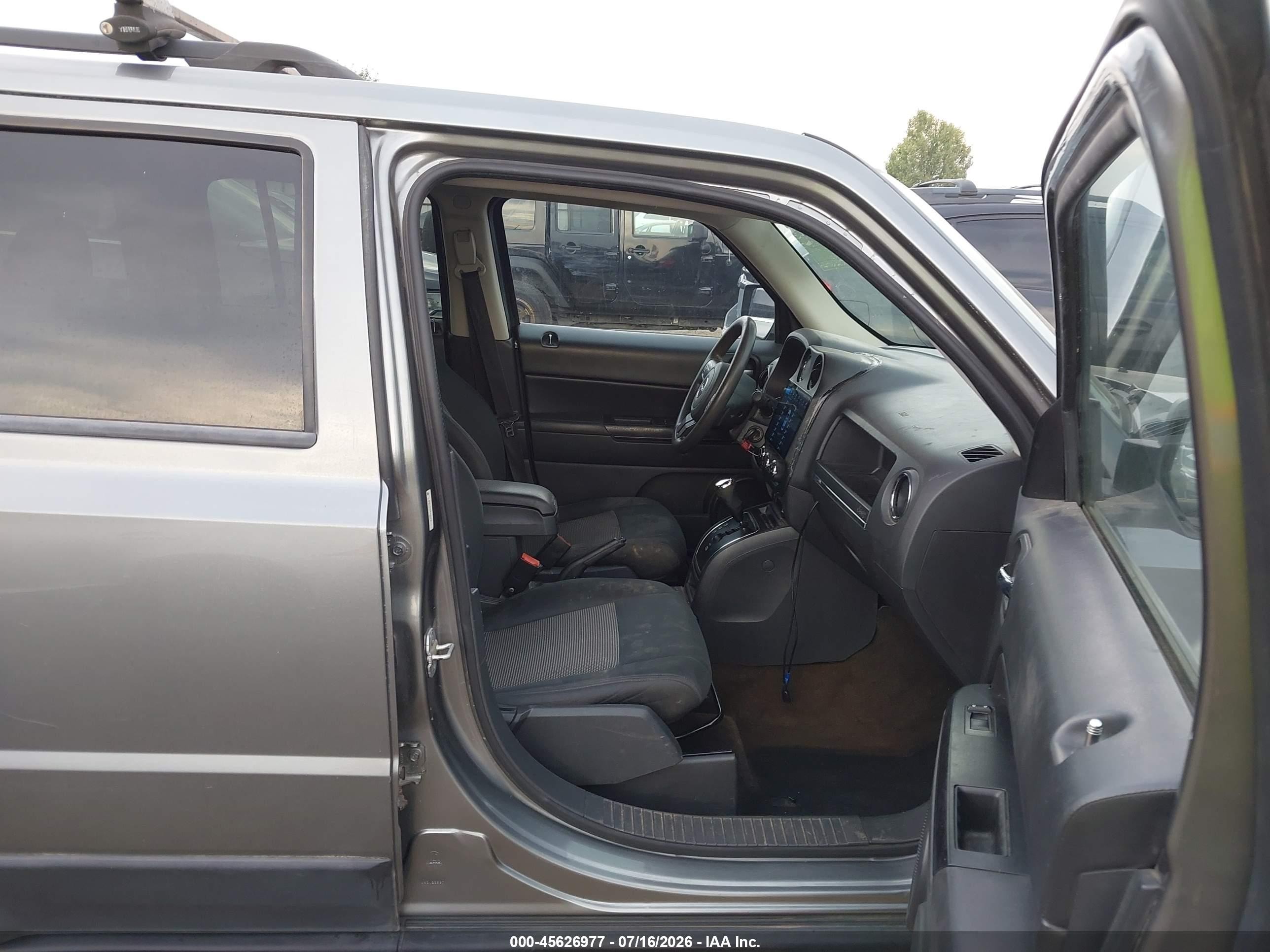 2014 Jeep Patriot Sport Gray vin: 1C4NJRBB0ED506675
