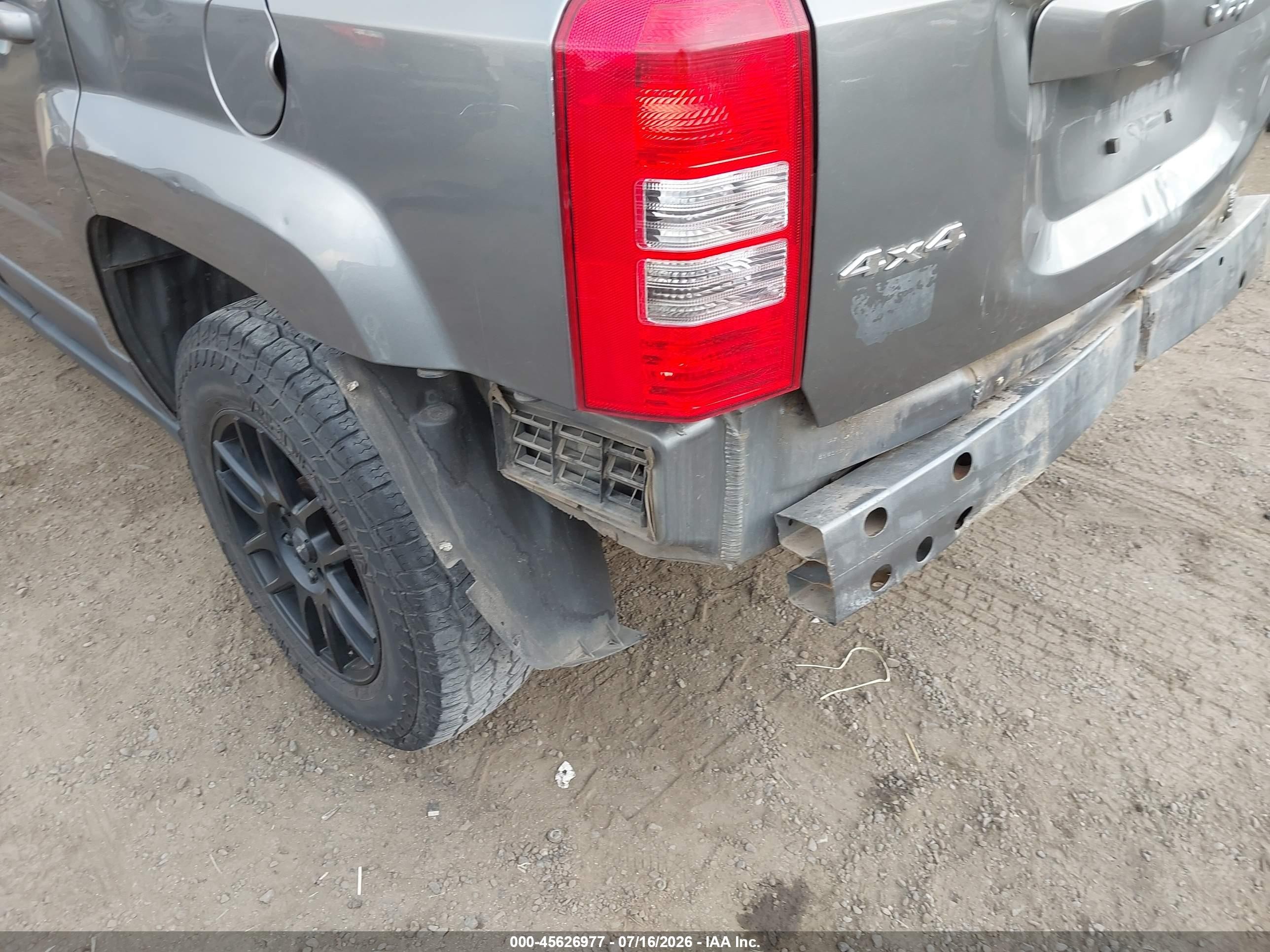 2014 Jeep Patriot Sport Gray vin: 1C4NJRBB0ED506675