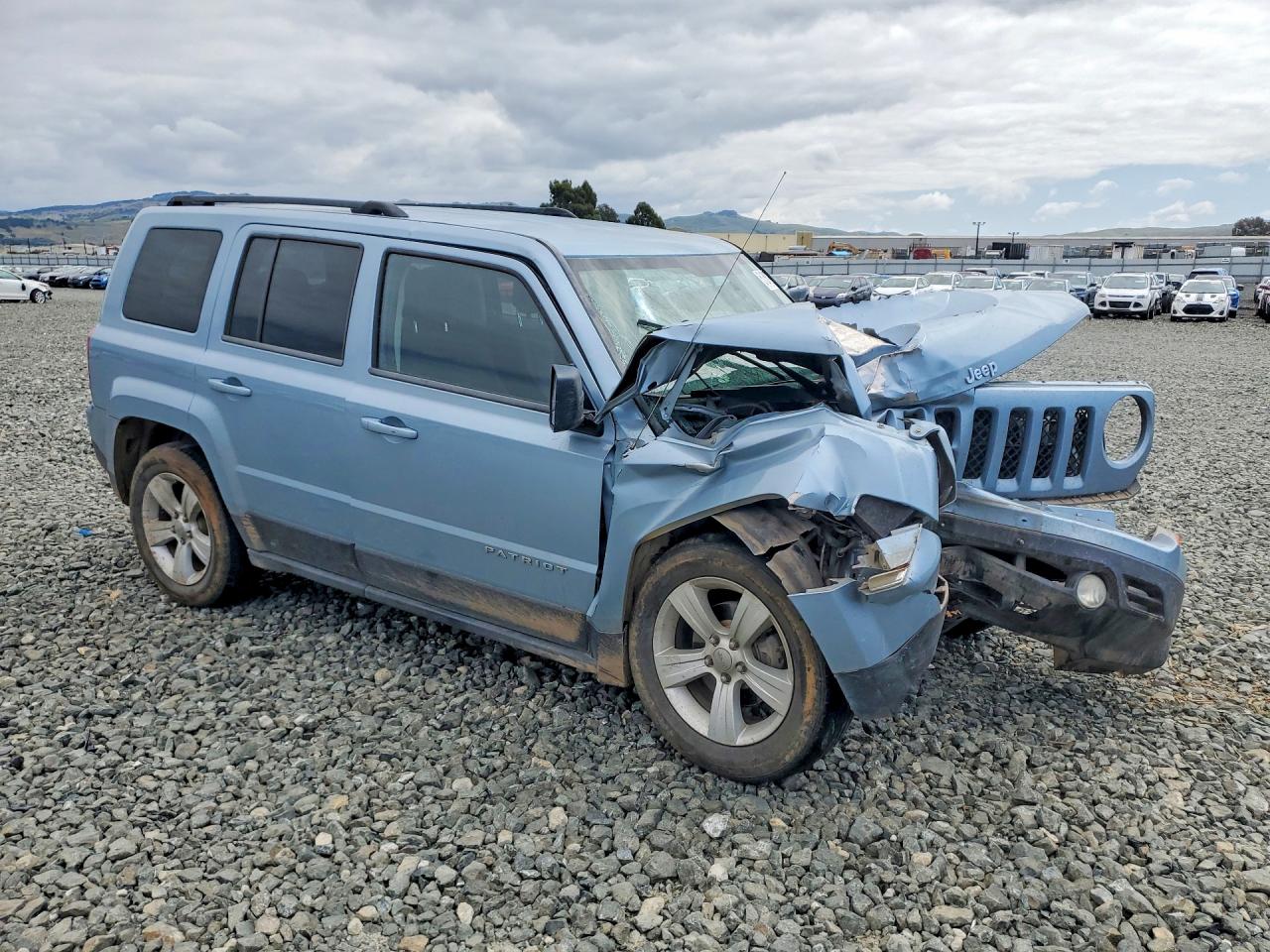 2014 Jeep Patriot Sport Blue vin: 1C4NJRBB0ED541376