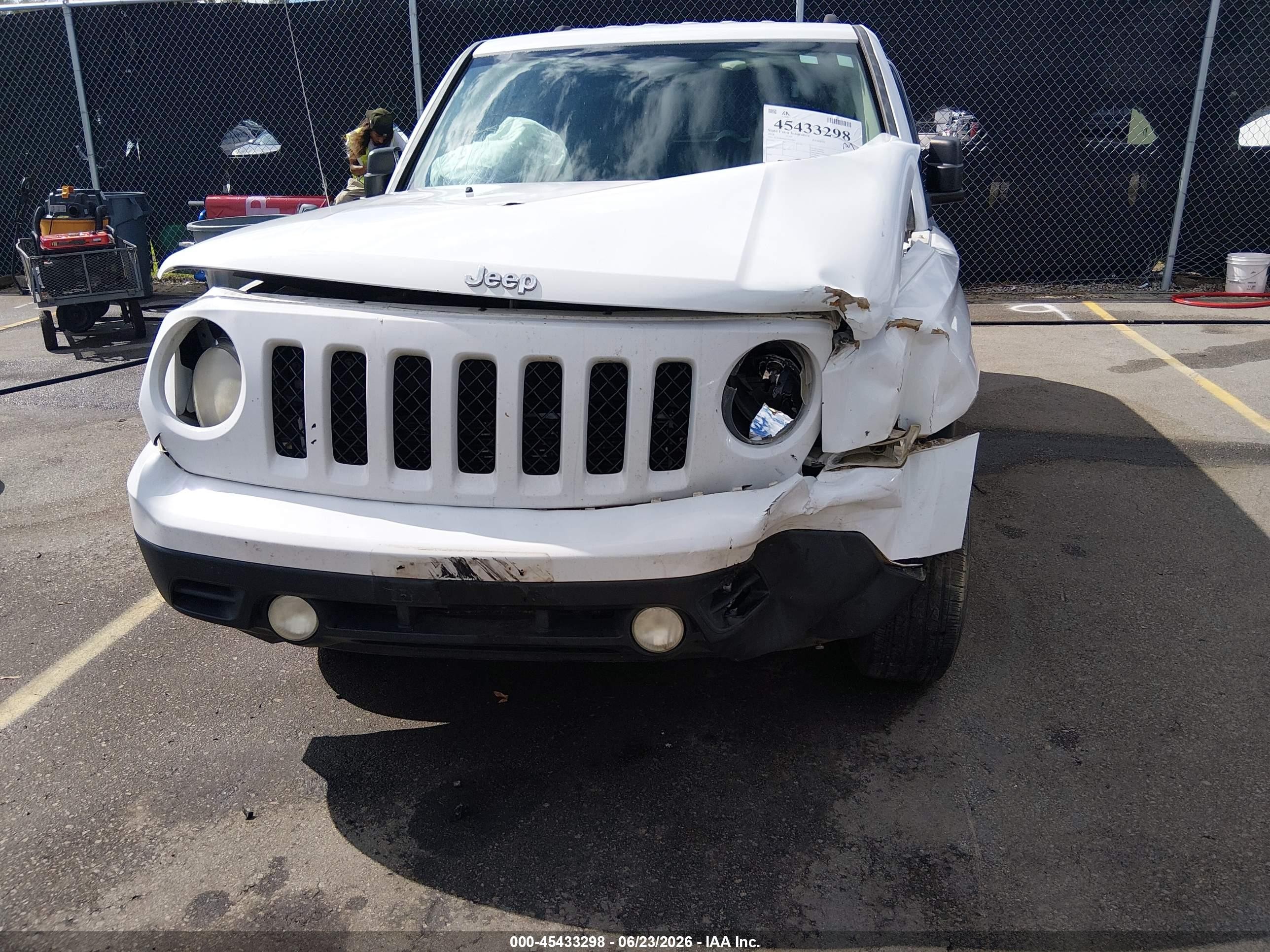 2014 Jeep Patriot Sport White vin: 1C4NJRBB0ED646807