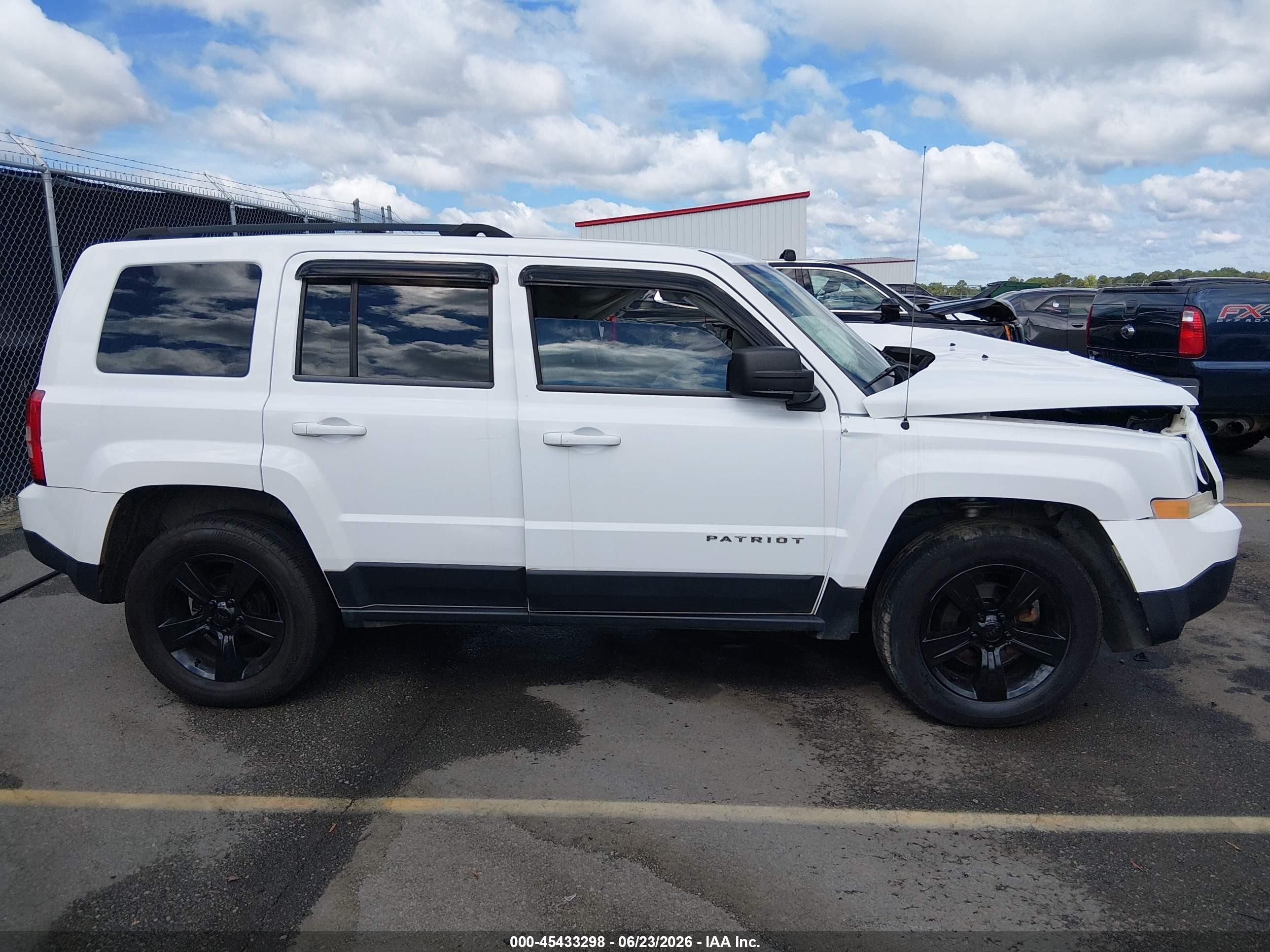2014 Jeep Patriot Sport White vin: 1C4NJRBB0ED646807