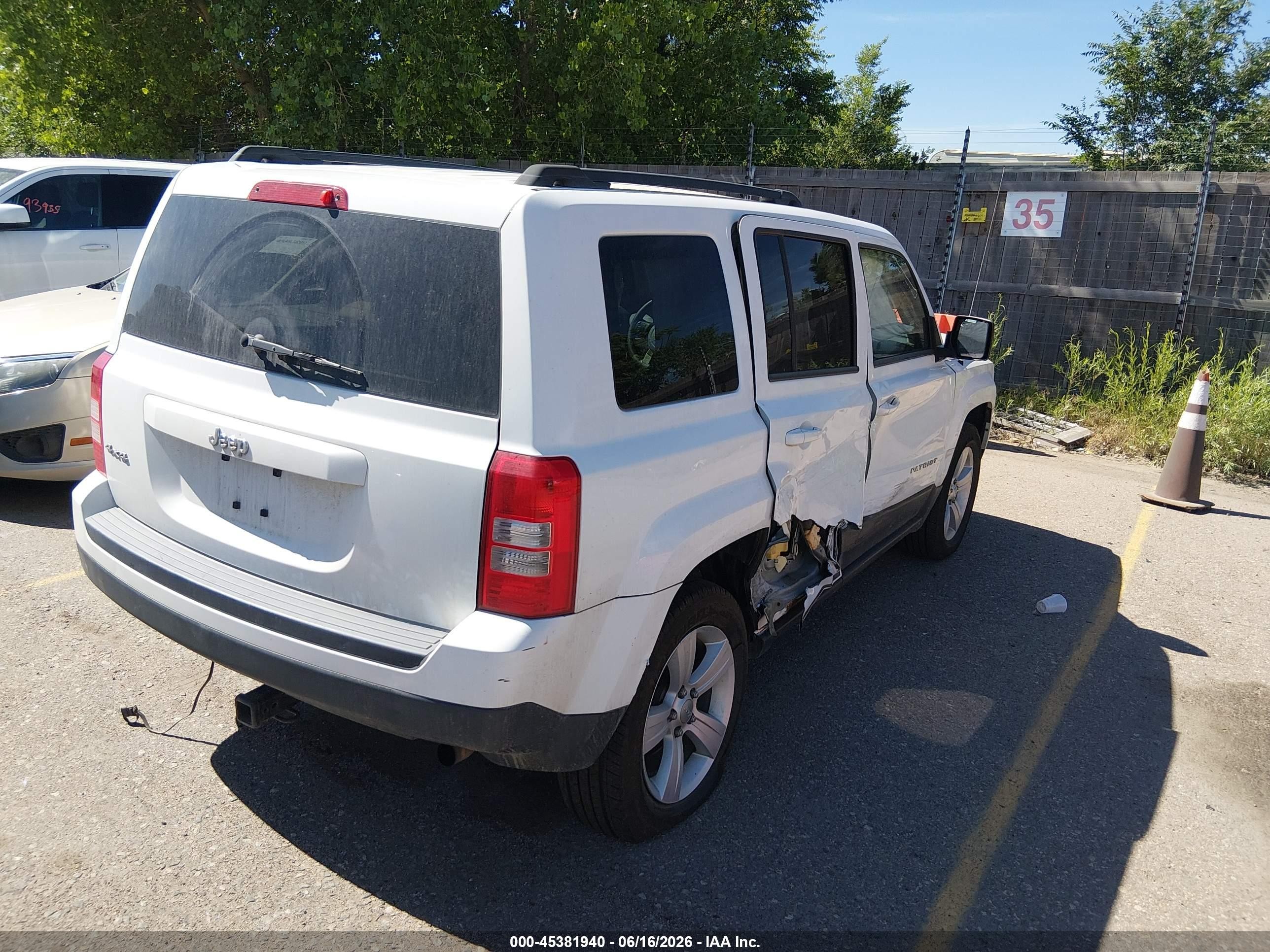 2014 Jeep Patriot Sport Белый vin: 1C4NJRBB0ED751833