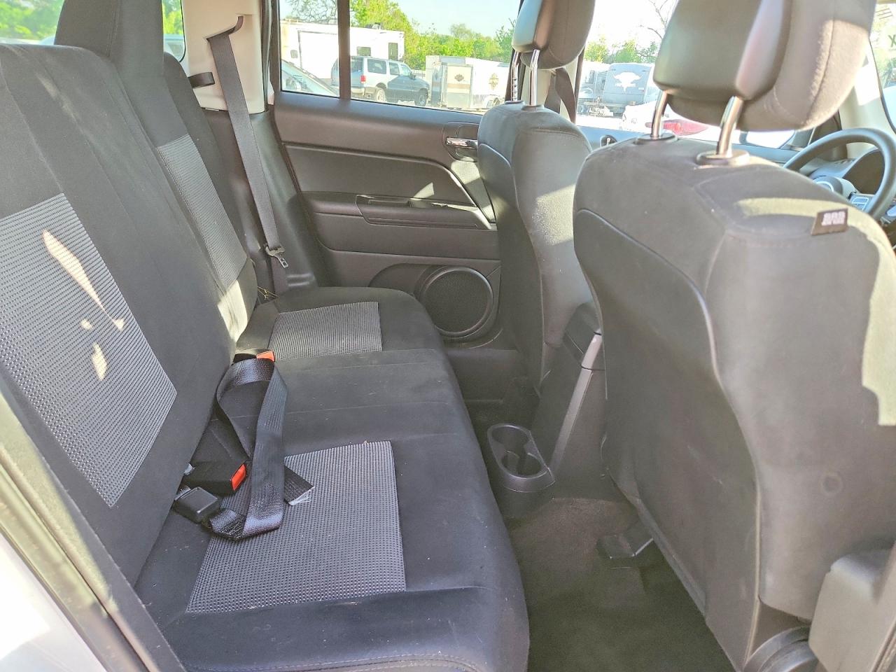 2014 Jeep Patriot Sport White vin: 1C4NJRBB1ED753557