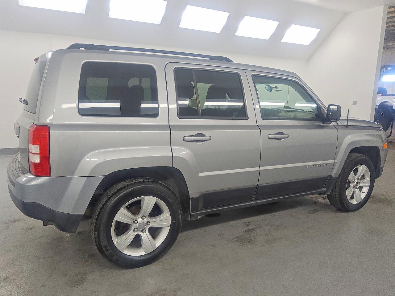 2015 Jeep Patriot Sport Gray vin: 1C4NJRBB1FD215734