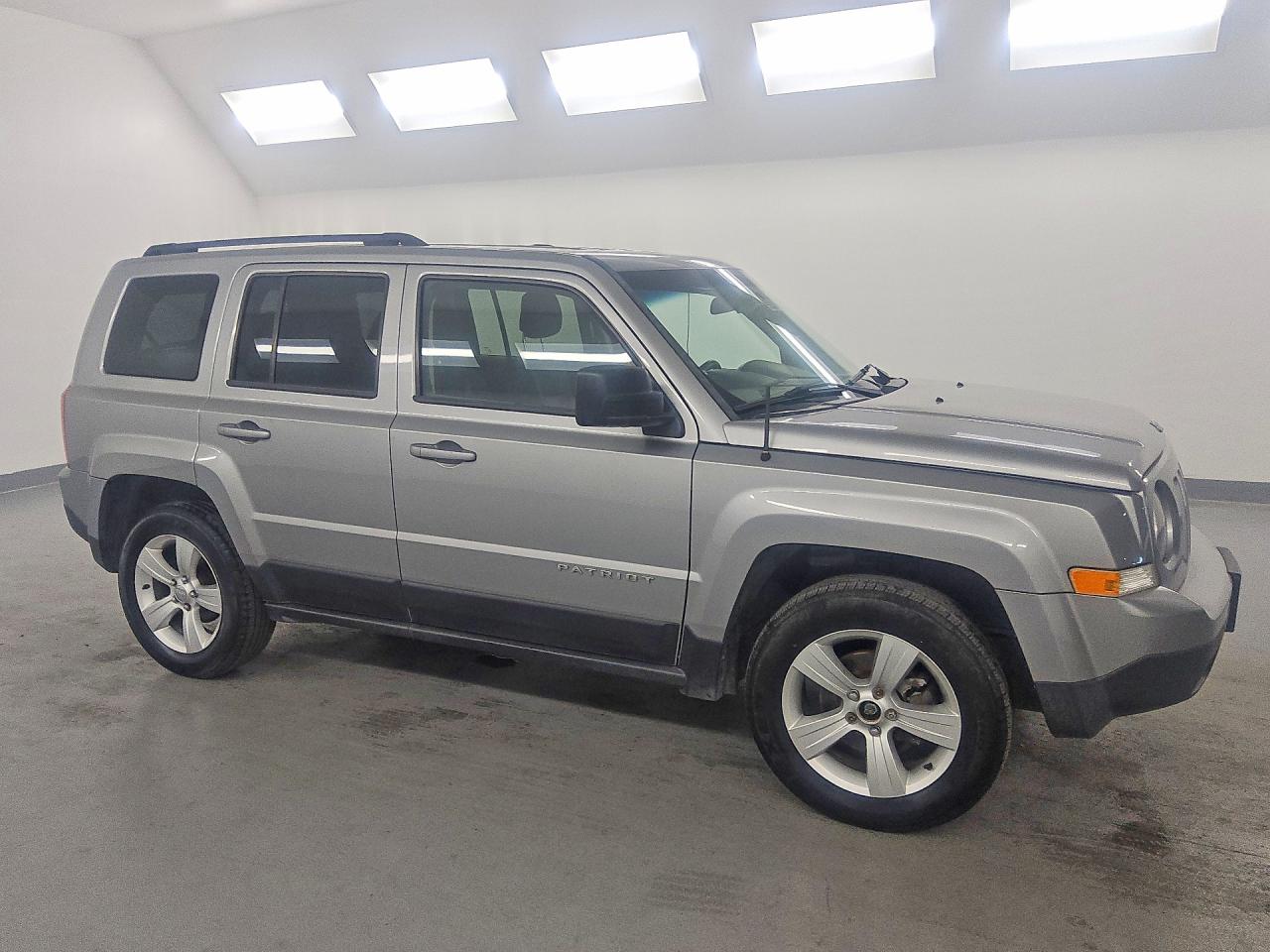 2015 Jeep Patriot Sport Gray vin: 1C4NJRBB1FD215734