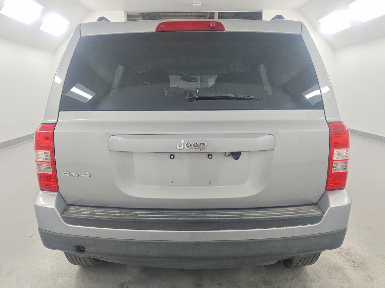2015 Jeep Patriot Sport Gray vin: 1C4NJRBB1FD215734