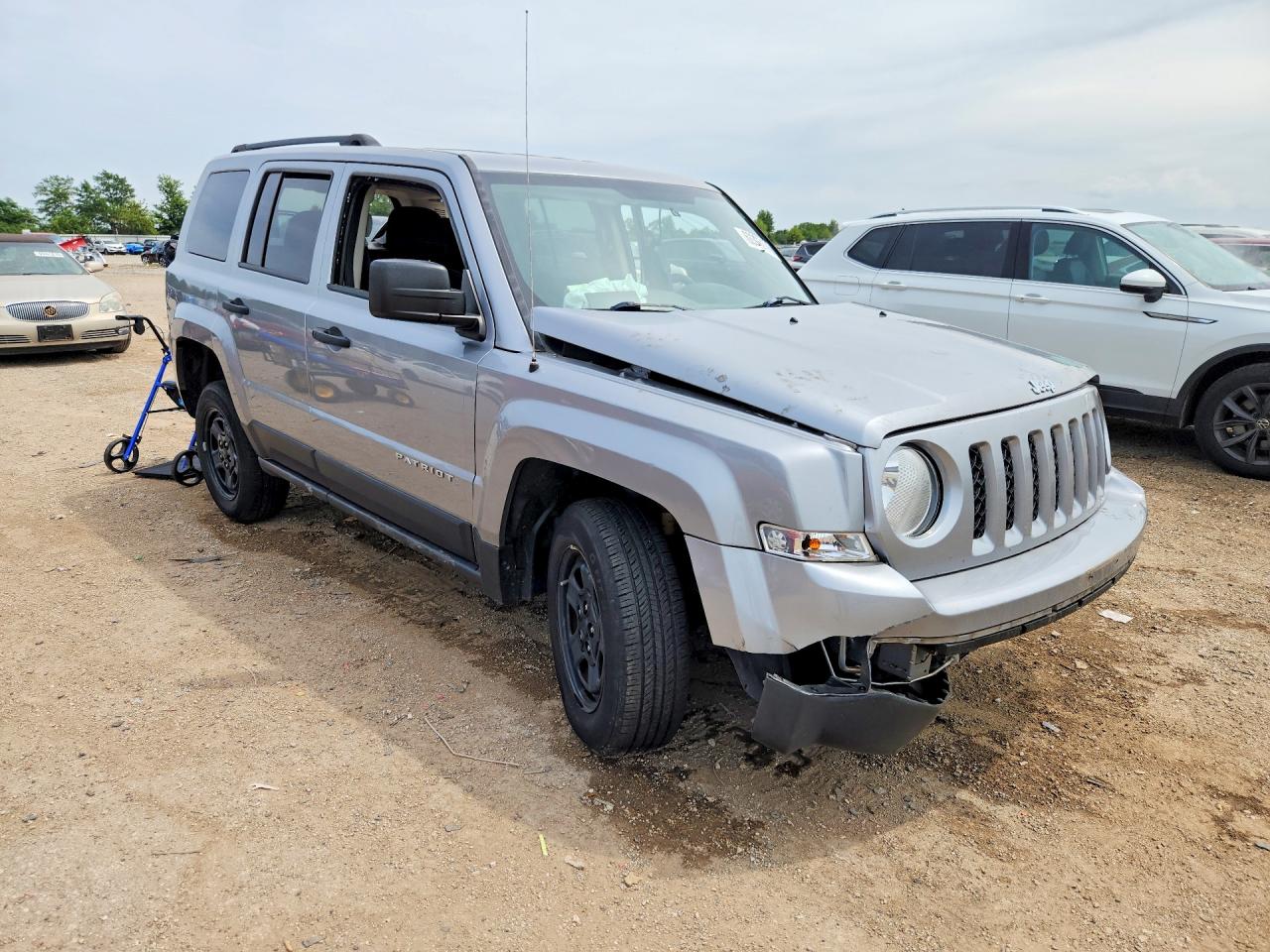 2016 Jeep Patriot Sport Silver vin: 1C4NJRBB1GD752816