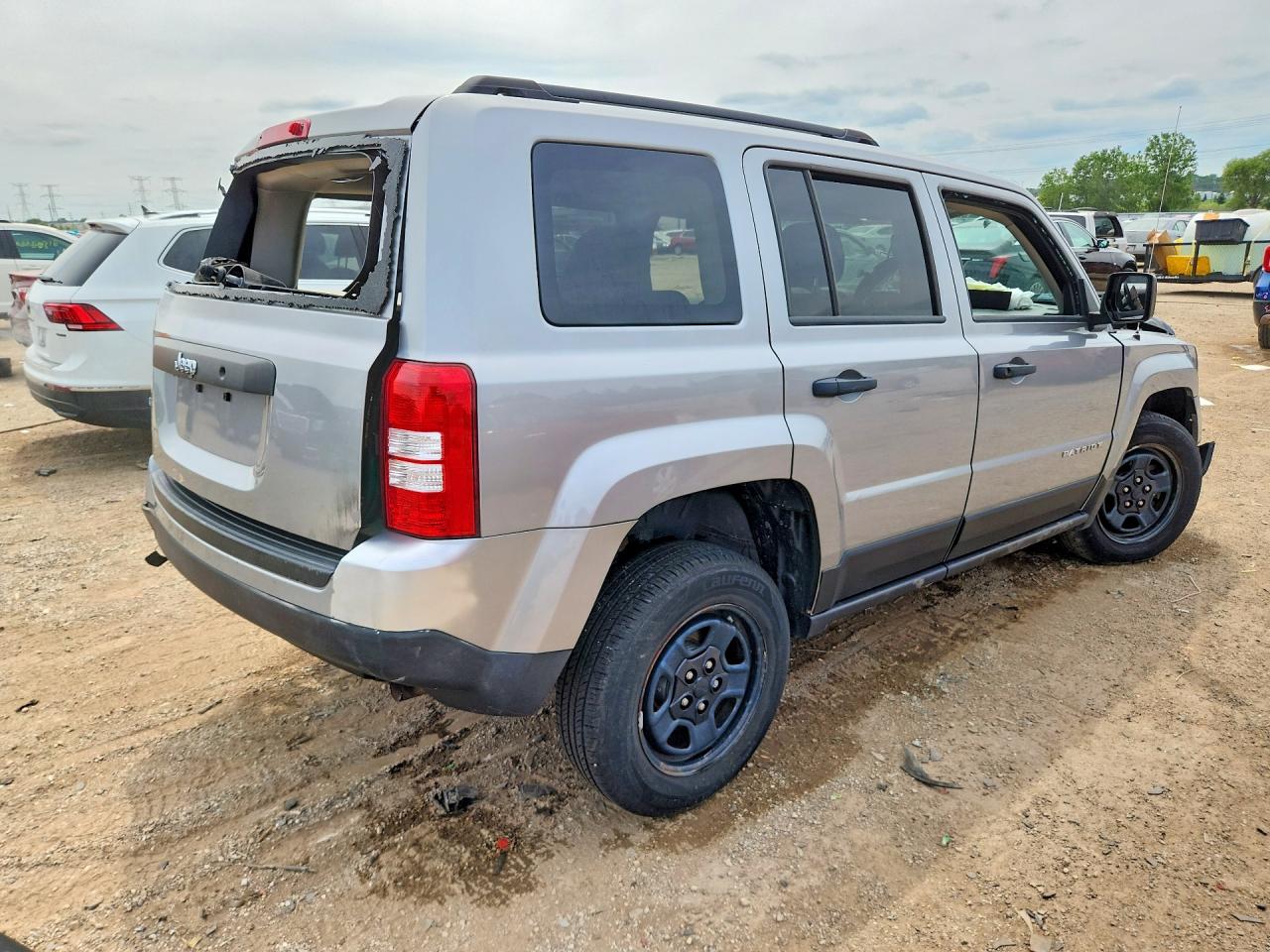 2016 Jeep Patriot Sport Silver vin: 1C4NJRBB1GD752816