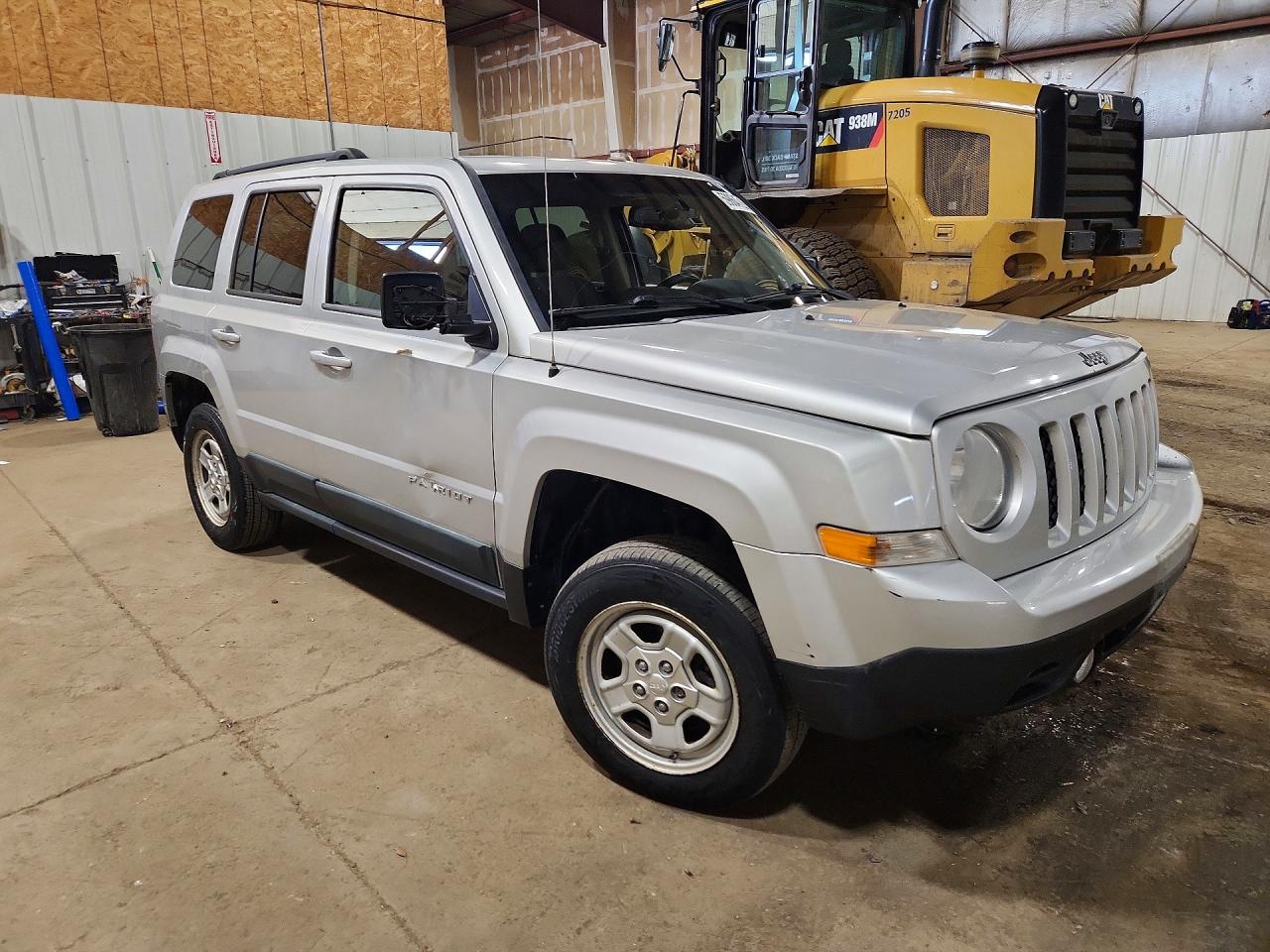 2012 Jeep Patriot Sport Серебряный vin: 1C4NJRBB2CD506920
