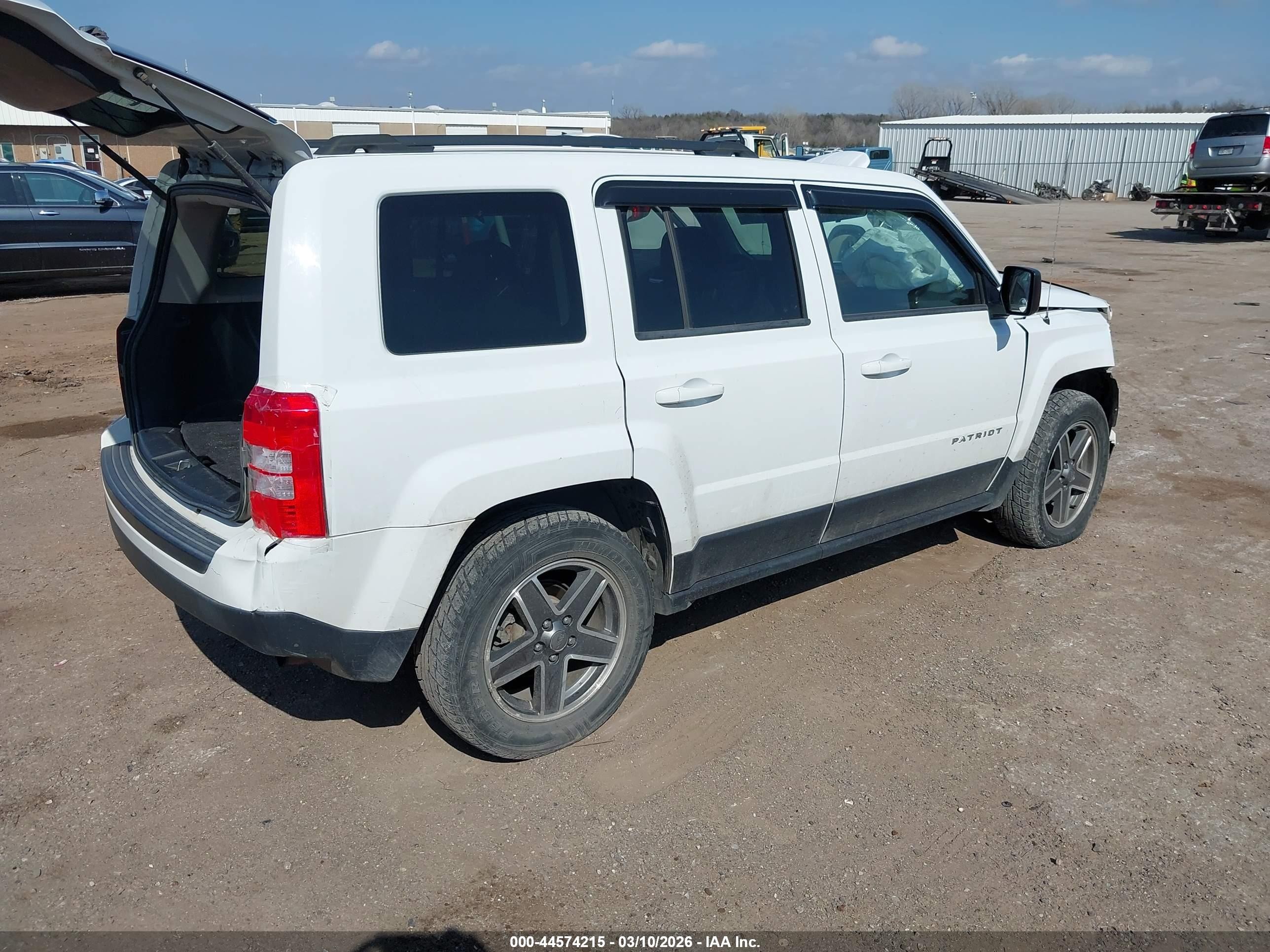 2014 Jeep Patriot Sport White vin: 1C4NJRBB2ED841629