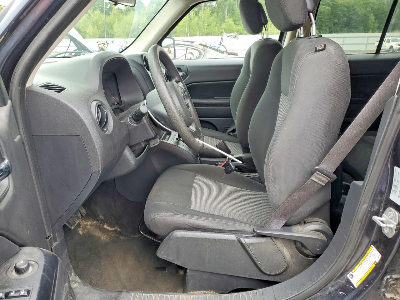 2015 Jeep Patriot Sport Gray vin: 1C4NJRBB2FD245079