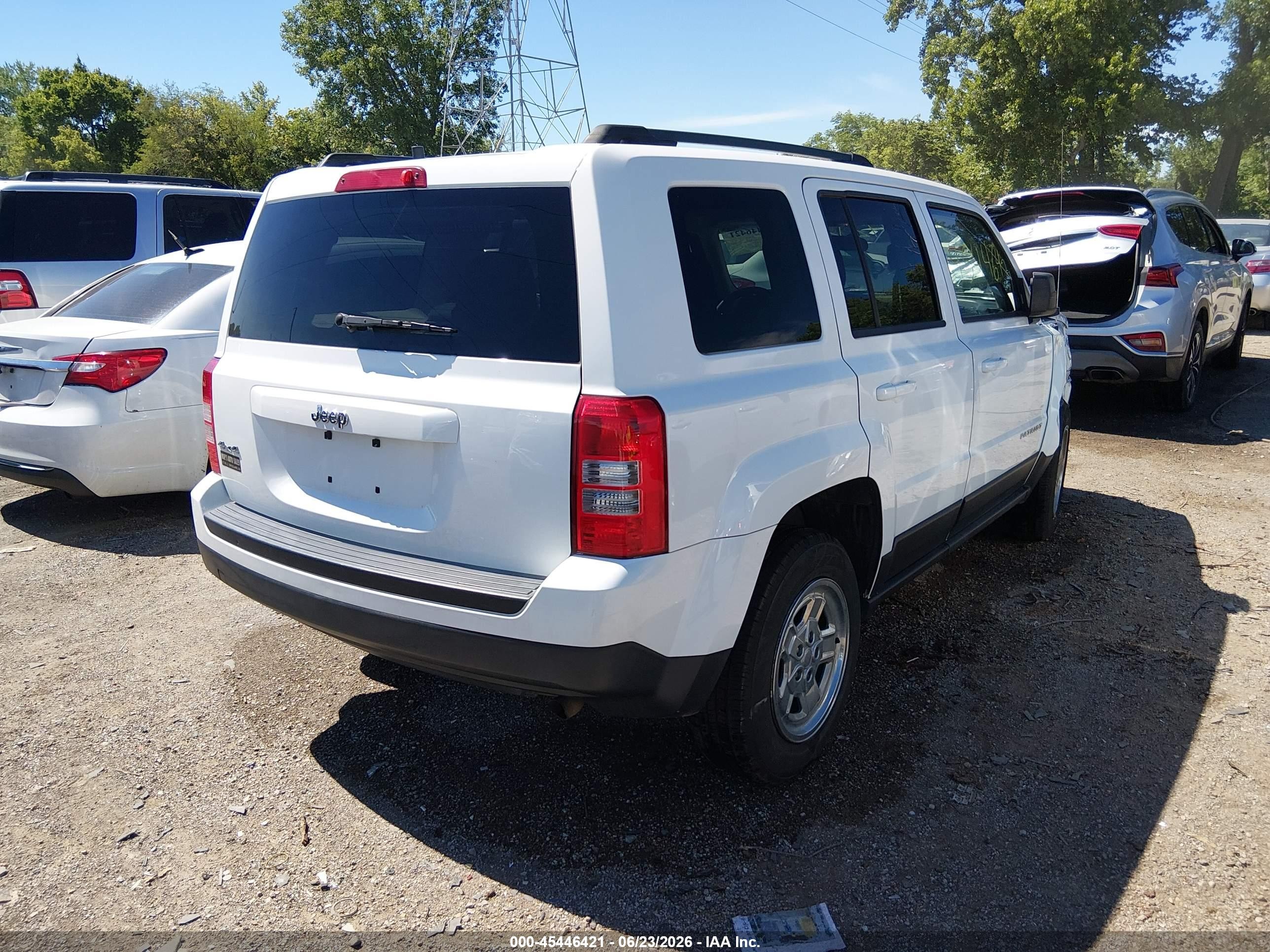 2014 Jeep Patriot Sport White vin: 1C4NJRBB3ED598185
