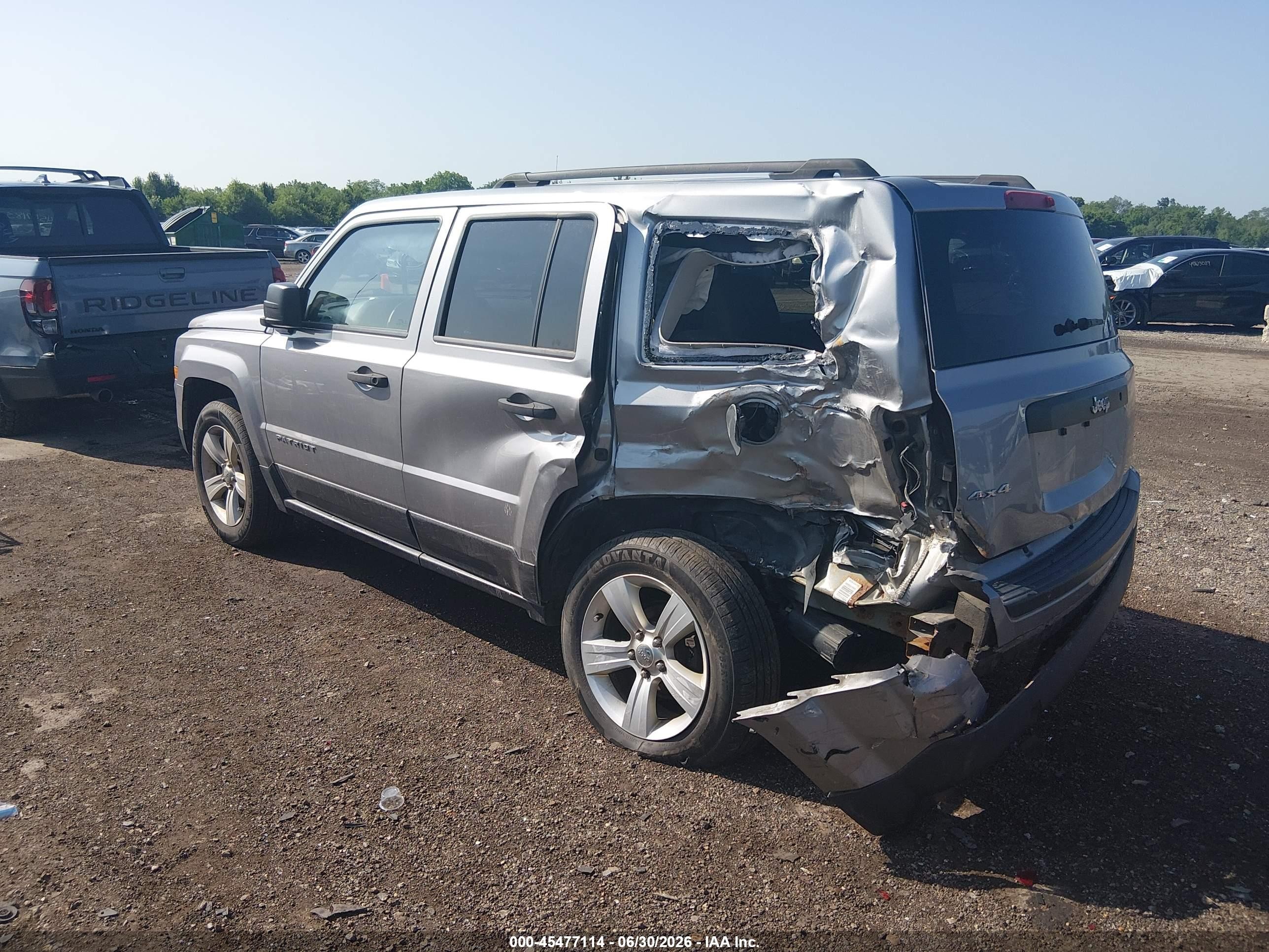 2014 Jeep Patriot Sport Серебряный vin: 1C4NJRBB3ED751812