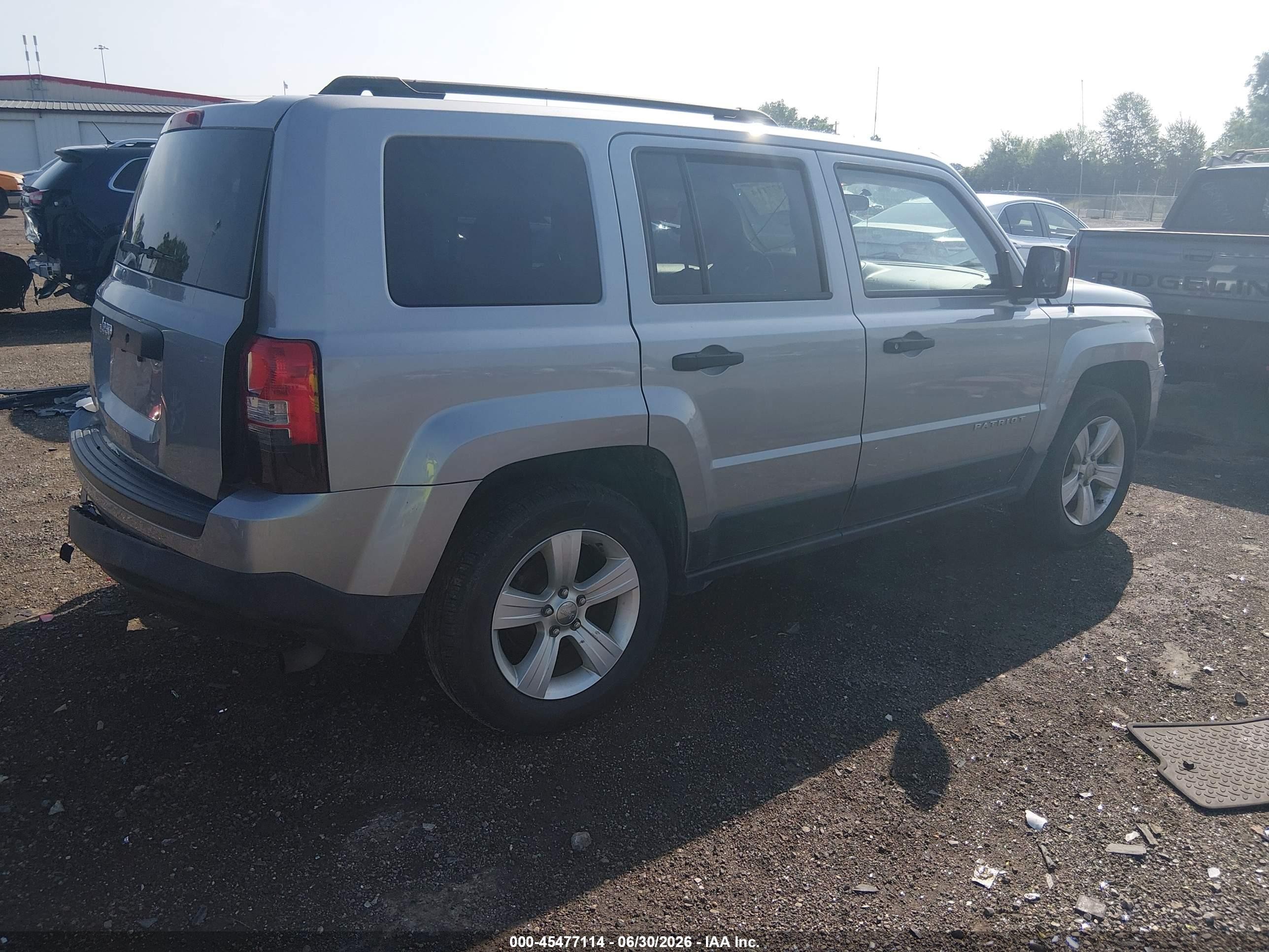 2014 Jeep Patriot Sport Серебряный vin: 1C4NJRBB3ED751812