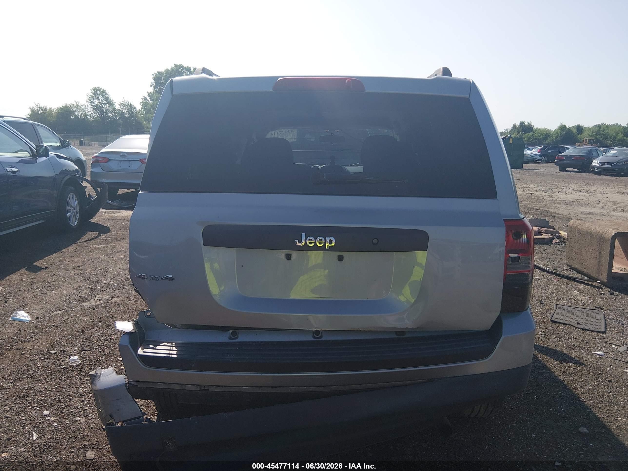 2014 Jeep Patriot Sport Серебряный vin: 1C4NJRBB3ED751812