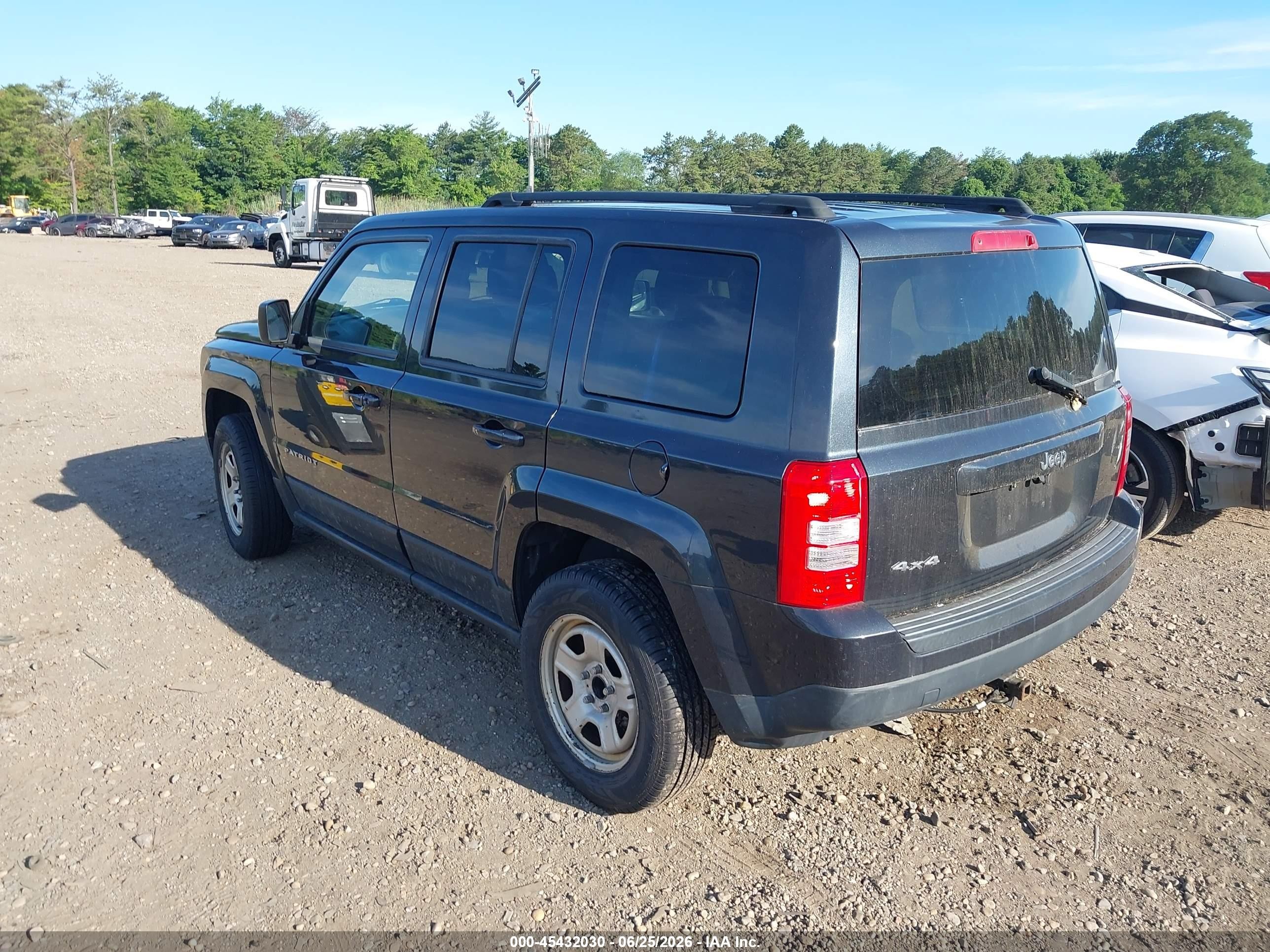 2015 Jeep Patriot Sport Gray vin: 1C4NJRBB3FD381432