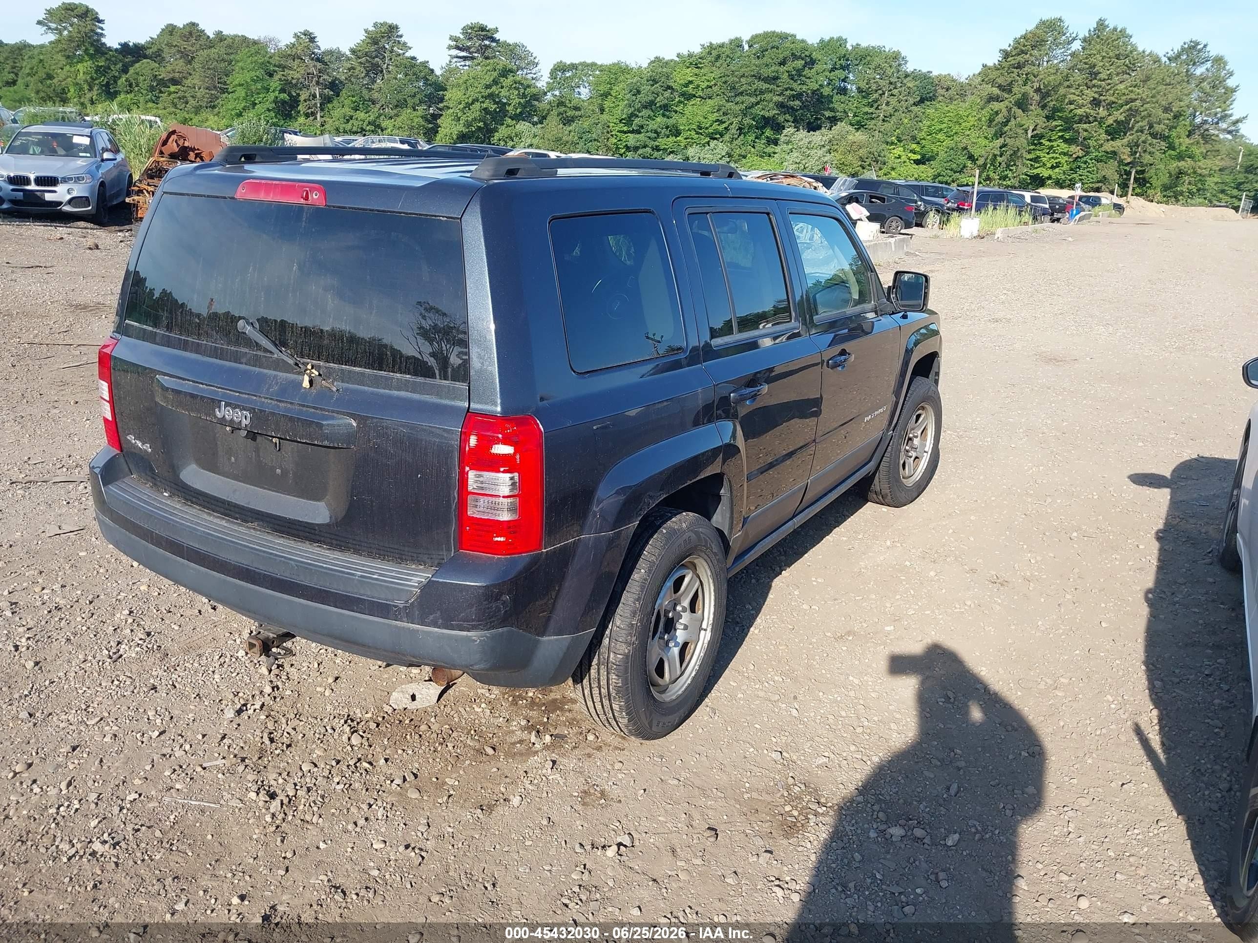 2015 Jeep Patriot Sport Gray vin: 1C4NJRBB3FD381432