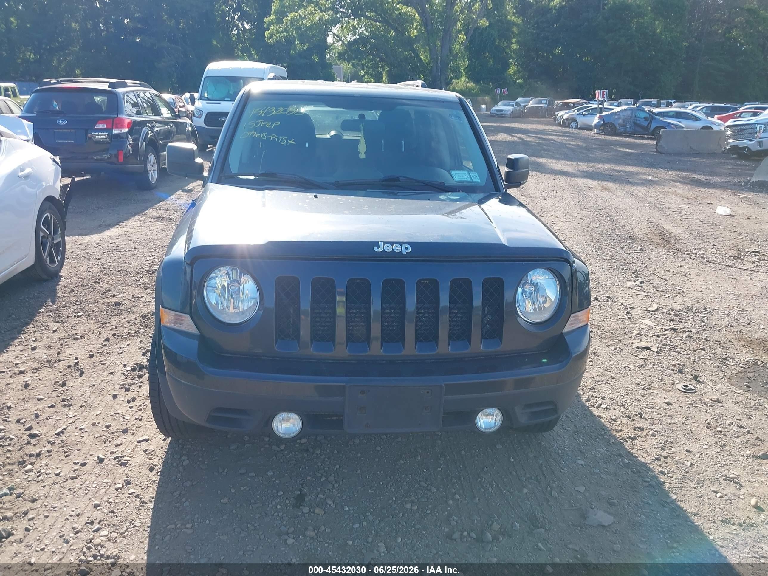 2015 Jeep Patriot Sport Gray vin: 1C4NJRBB3FD381432