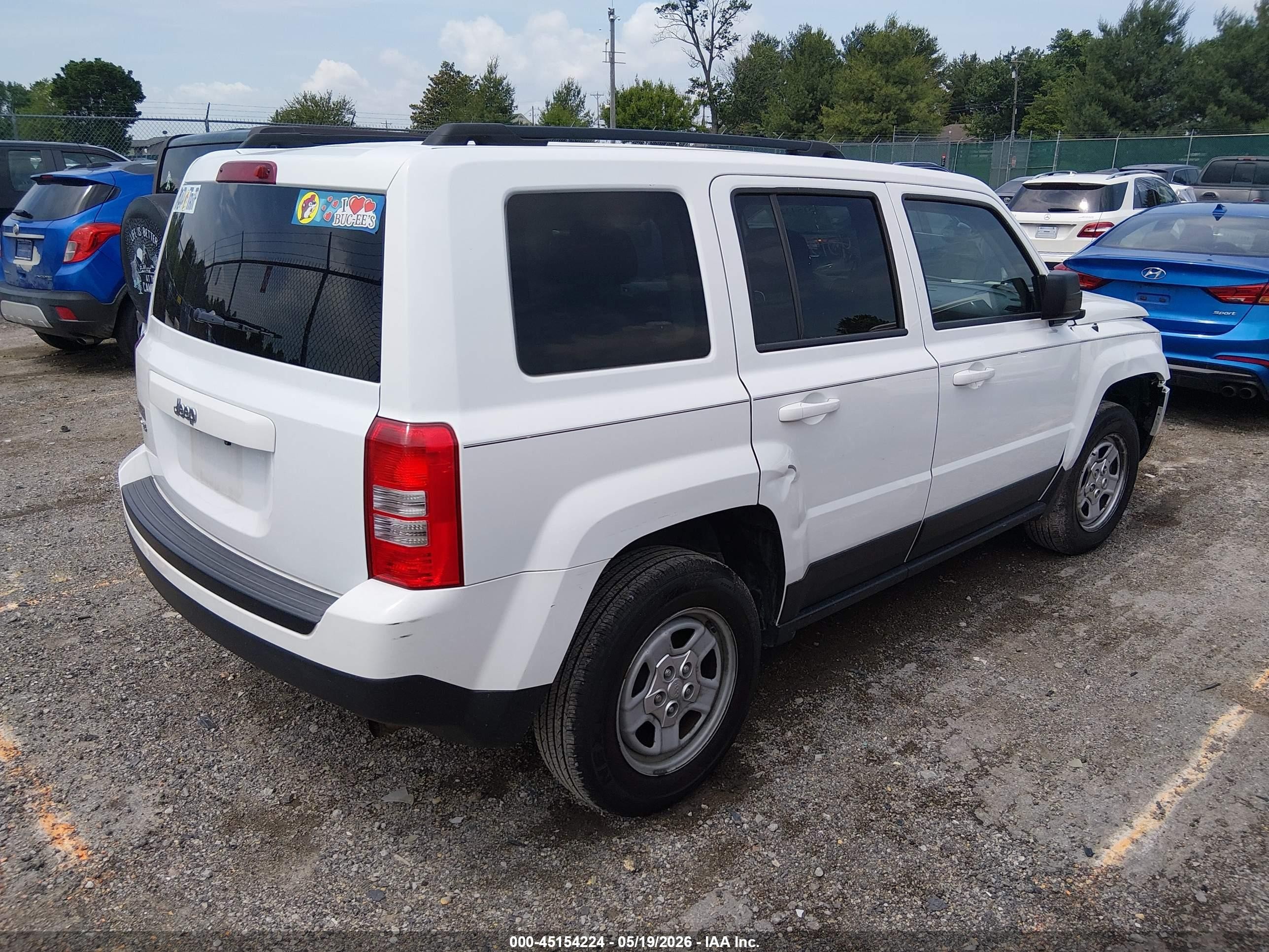 2015 Jeep Patriot Sport White vin: 1C4NJRBB3FD411996