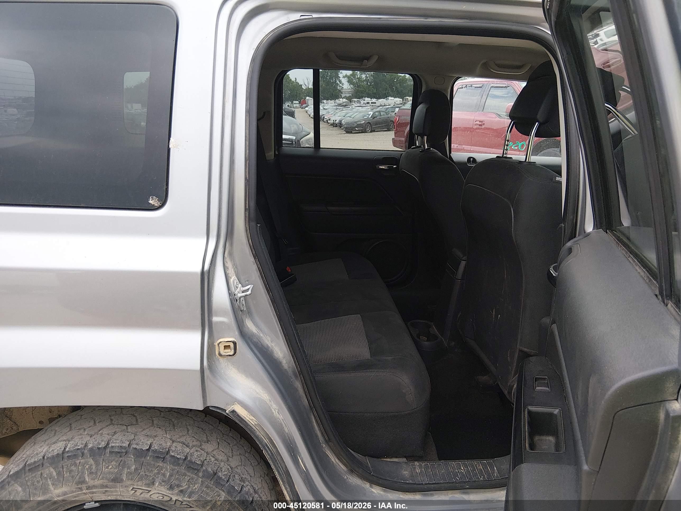 2015 Jeep Patriot Sport Silver vin: 1C4NJRBB3FD425607