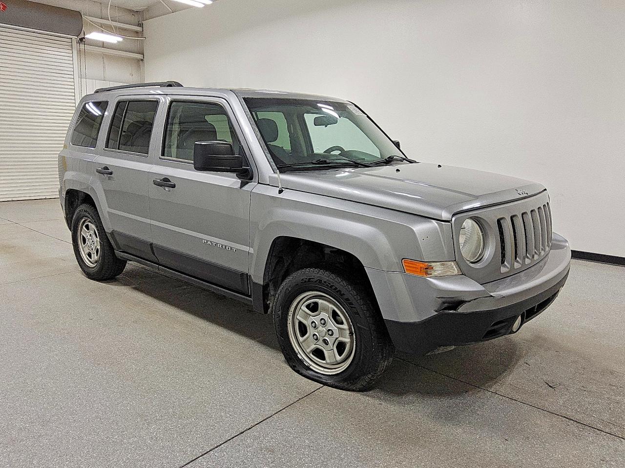 2015 Jeep Patriot Sport Silver vin: 1C4NJRBB3FD425722