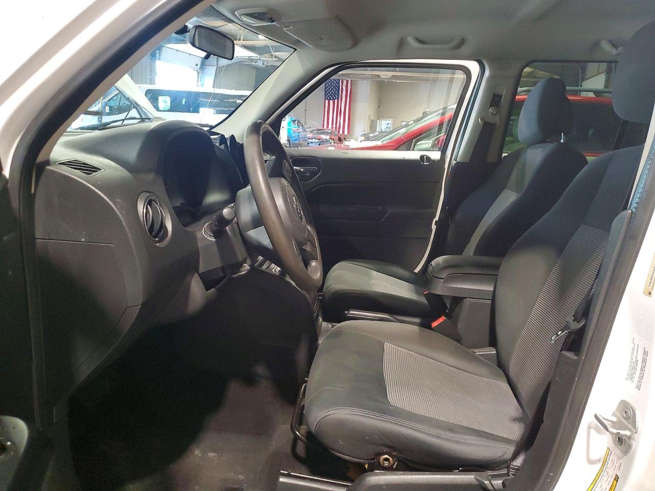 2014 Jeep Patriot Sport White vin: 1C4NJRBB4ED558231