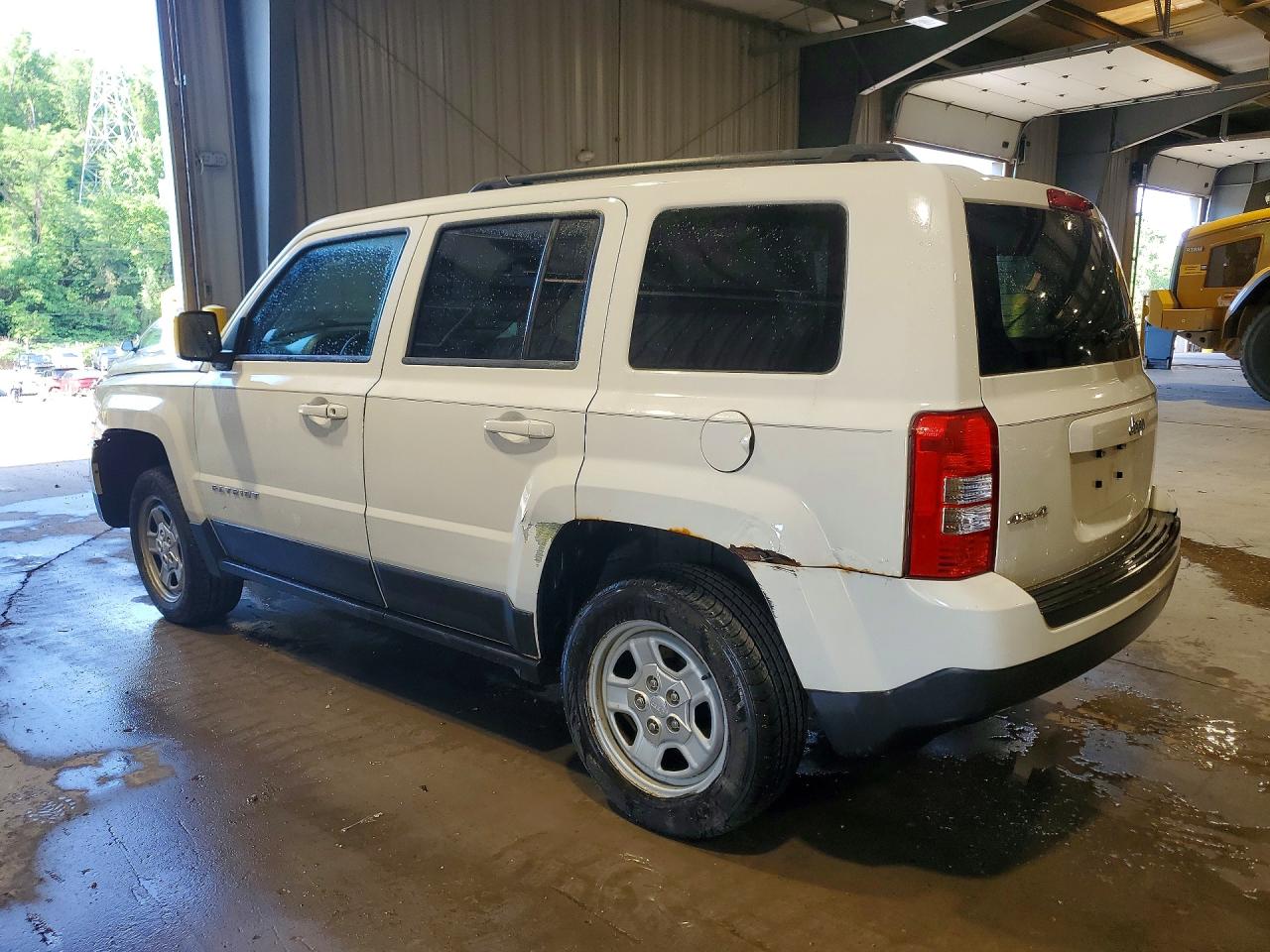 2014 Jeep Patriot Sport White vin: 1C4NJRBB4ED558231