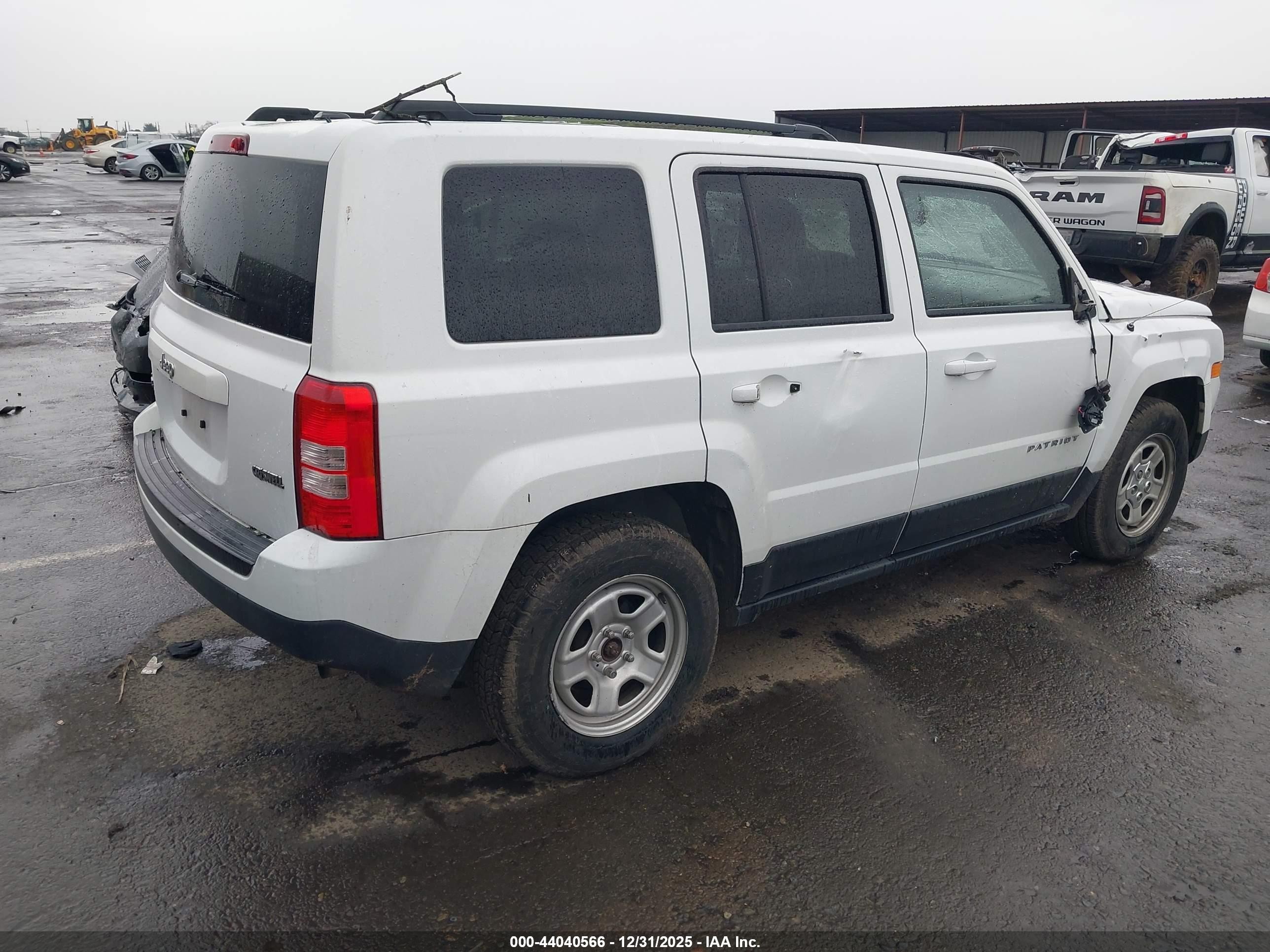 2015 Jeep Patriot Sport White vin: 1C4NJRBB4FD207546