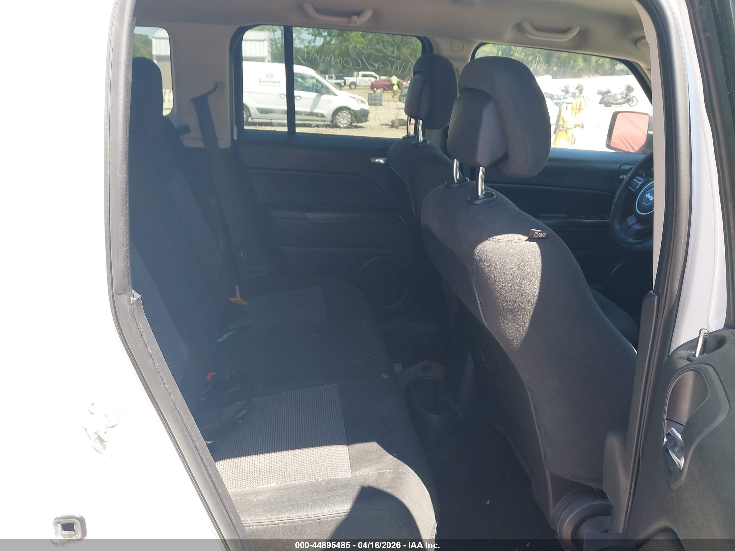 2016 Jeep Patriot Sport White vin: 1C4NJRBB4GD573279